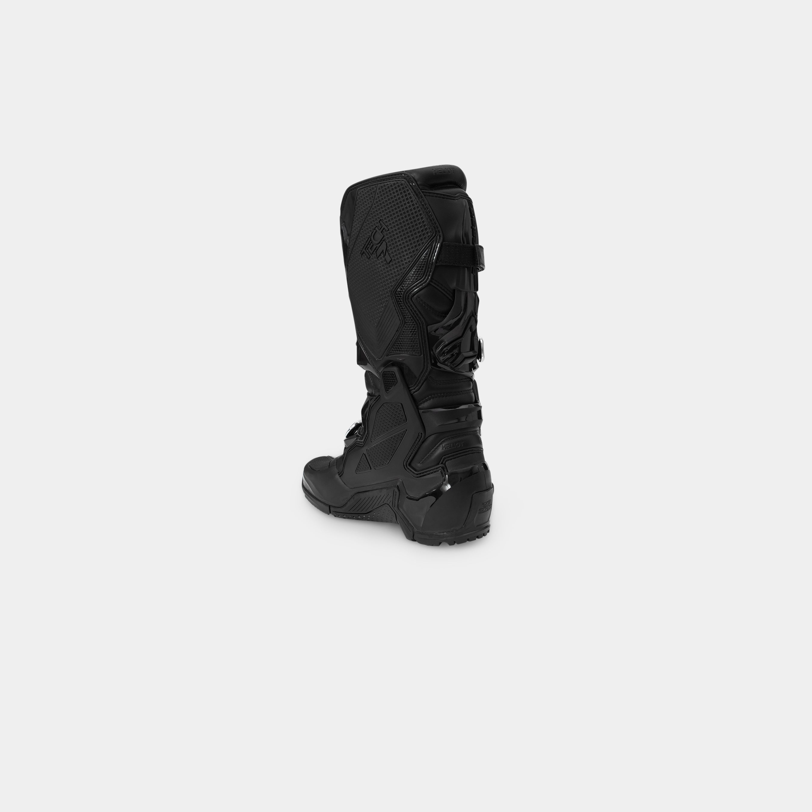 HE, product: IGNITE BOOTS (Fig. 6)