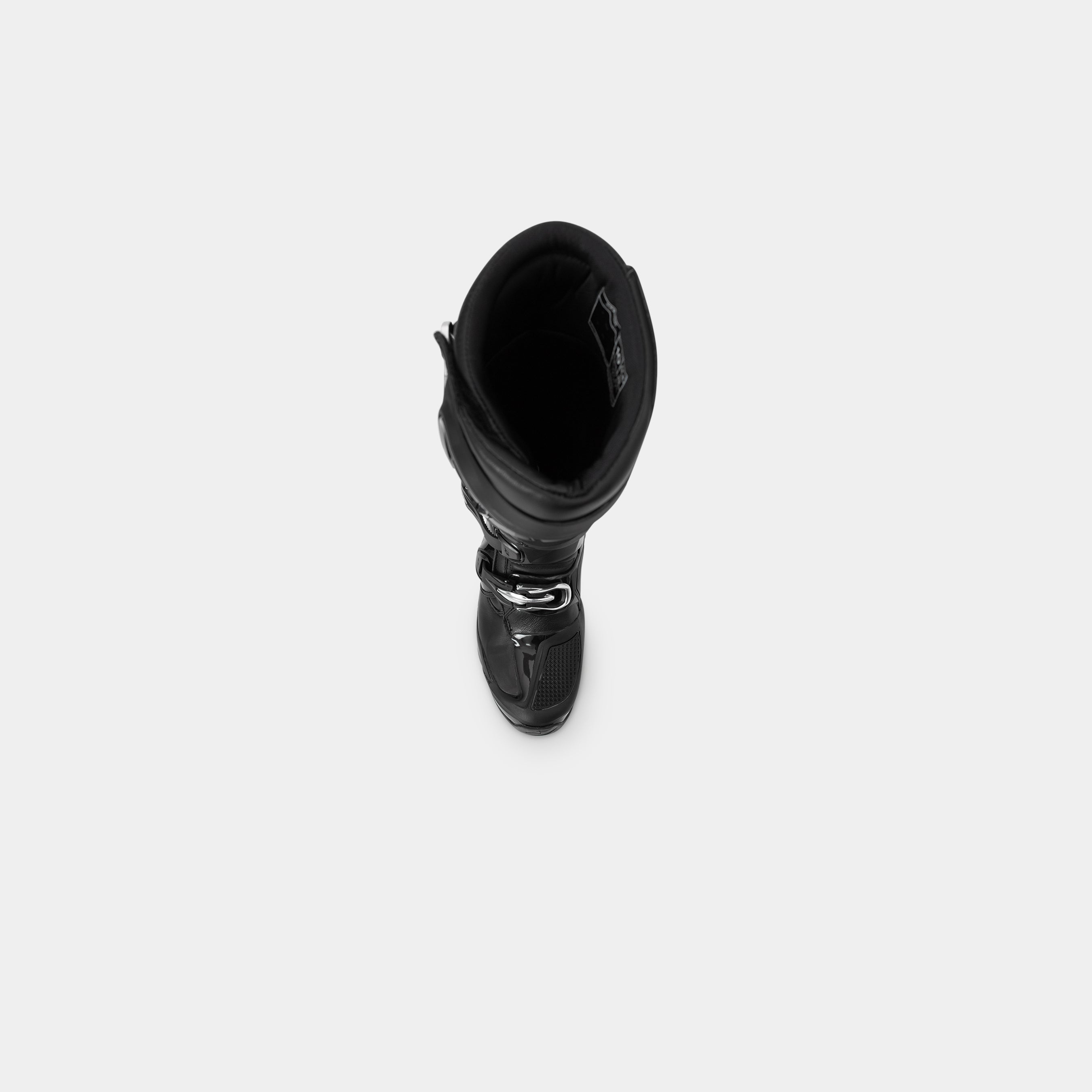 HE, product: IGNITE BOOTS (Fig. 9)