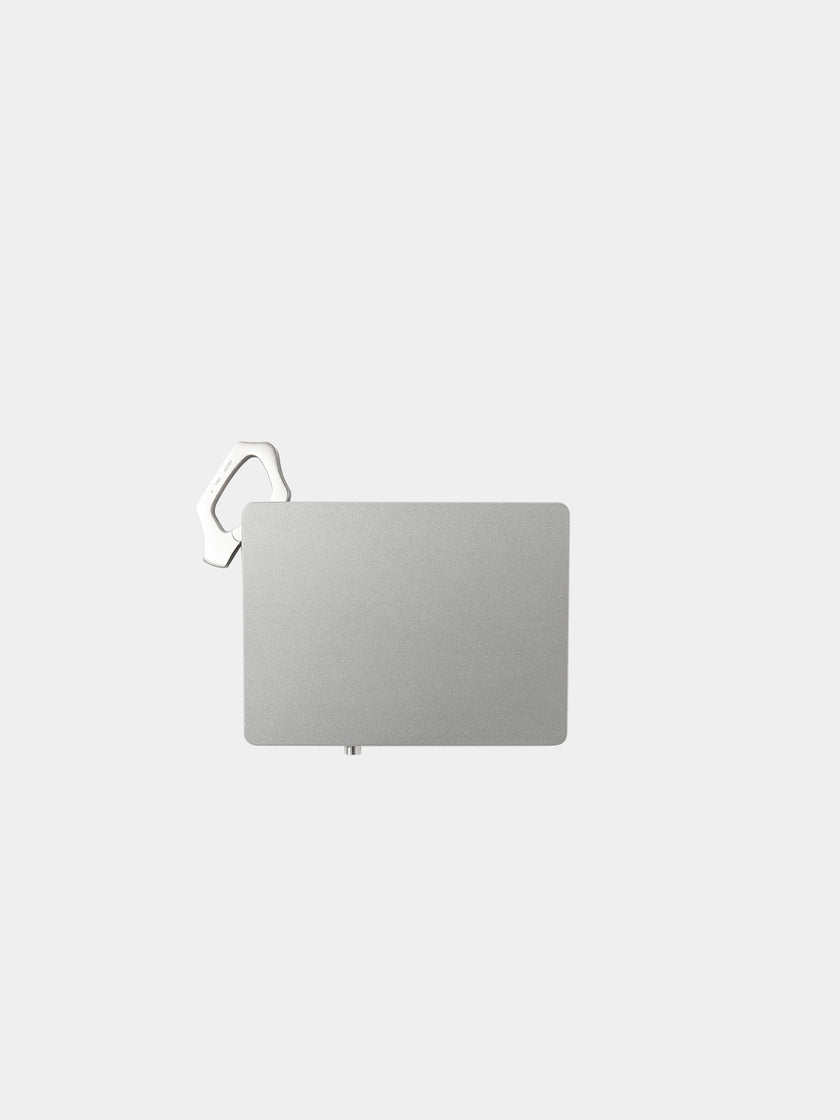 HE, product: ALUMINIUM CARD HOLDER WITH CARABINER (Thumbnail alt.)
