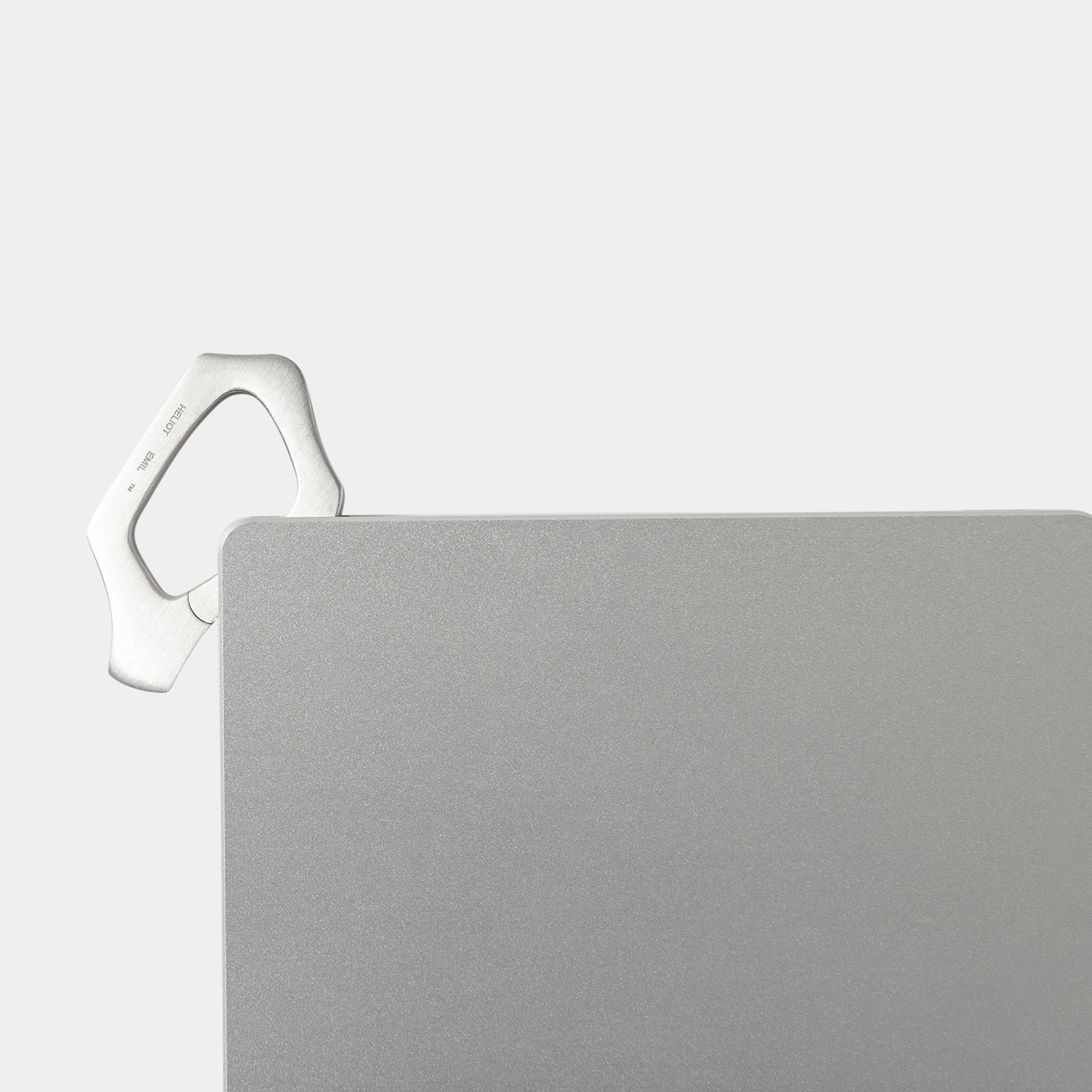 HE, product: ALUMINIUM CARD HOLDER WITH CARABINER (Fig. 3)