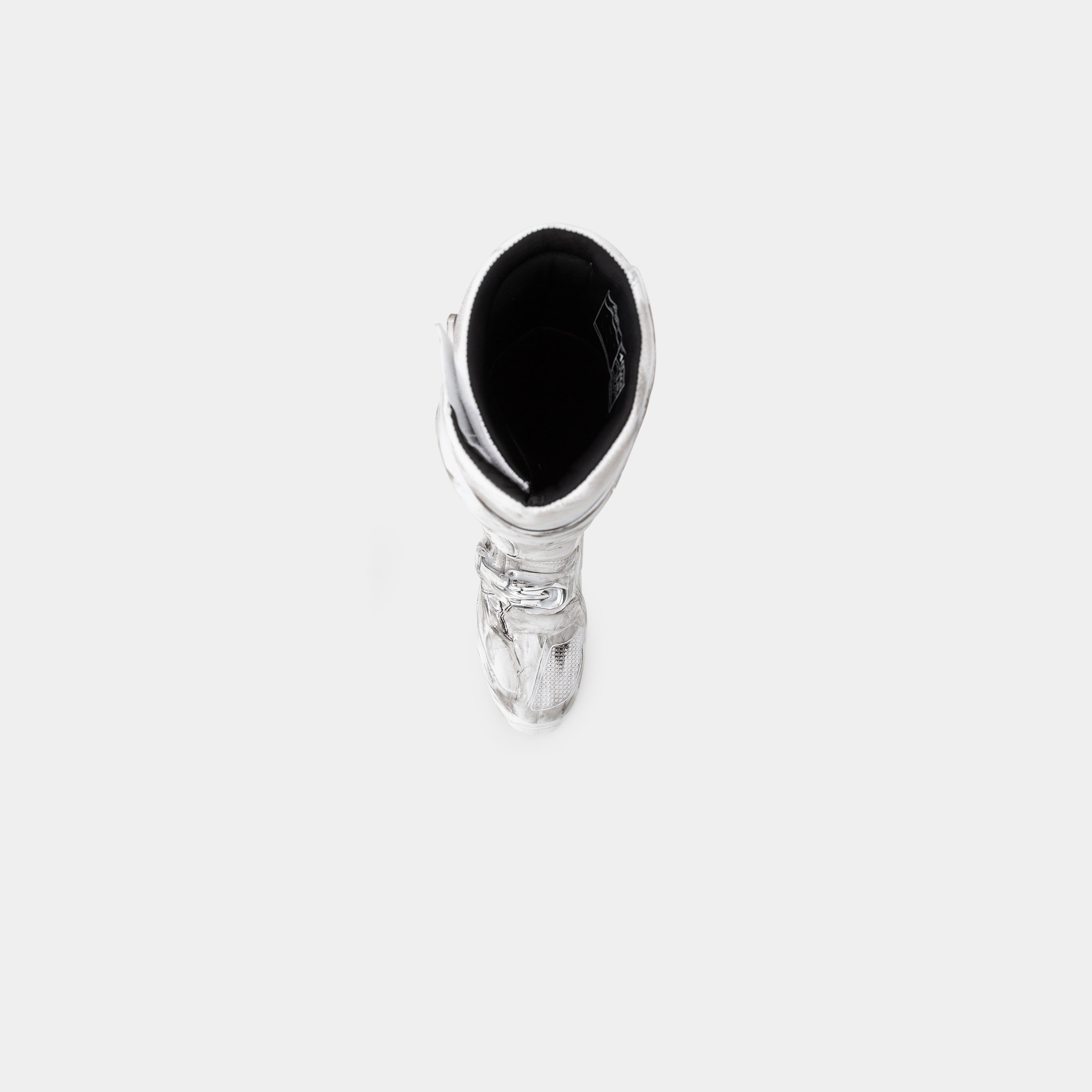 HE, product: IGNITE BOOTS (Fig. 13)