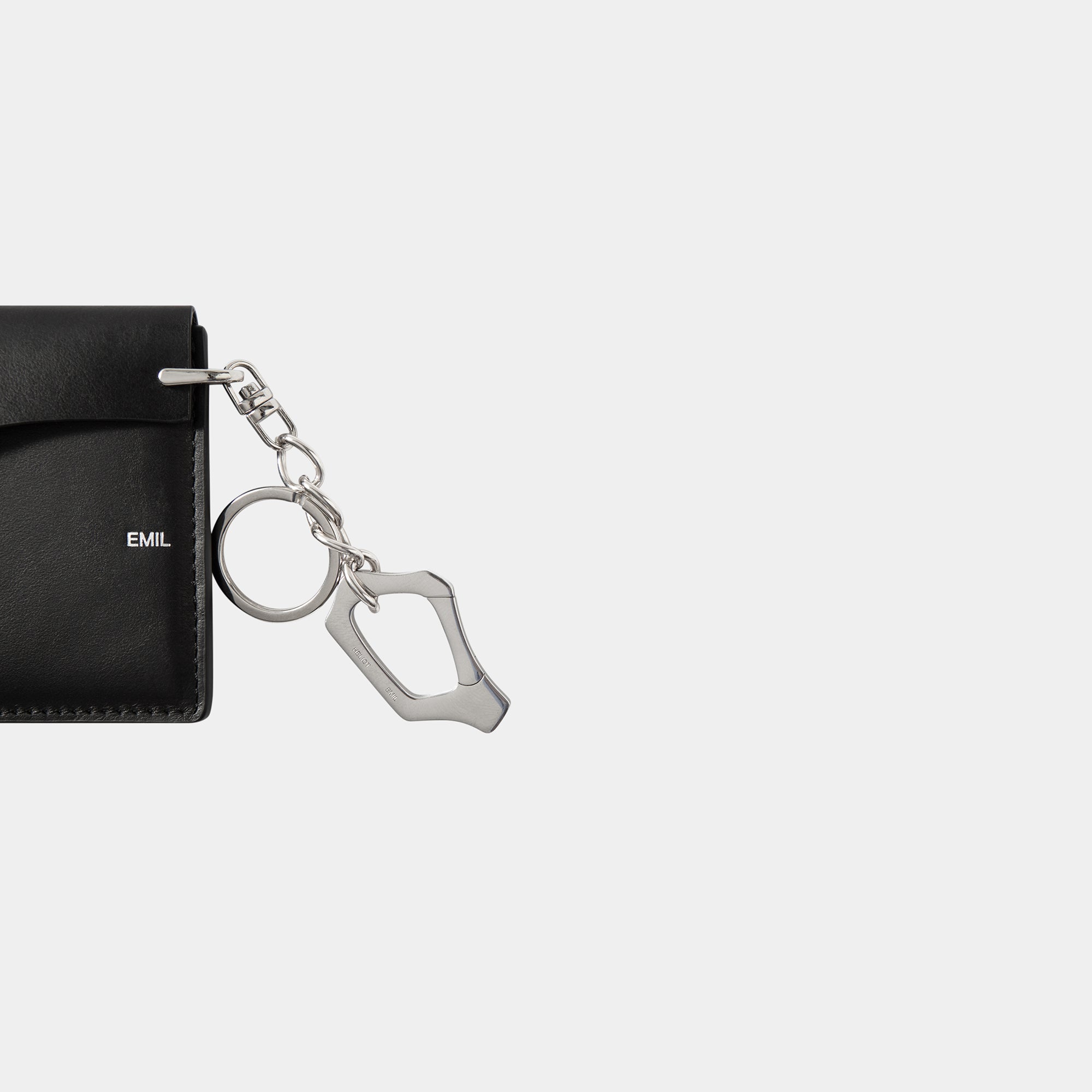 HE, product: ARSIS CARDHOLDER (Fig. 2)