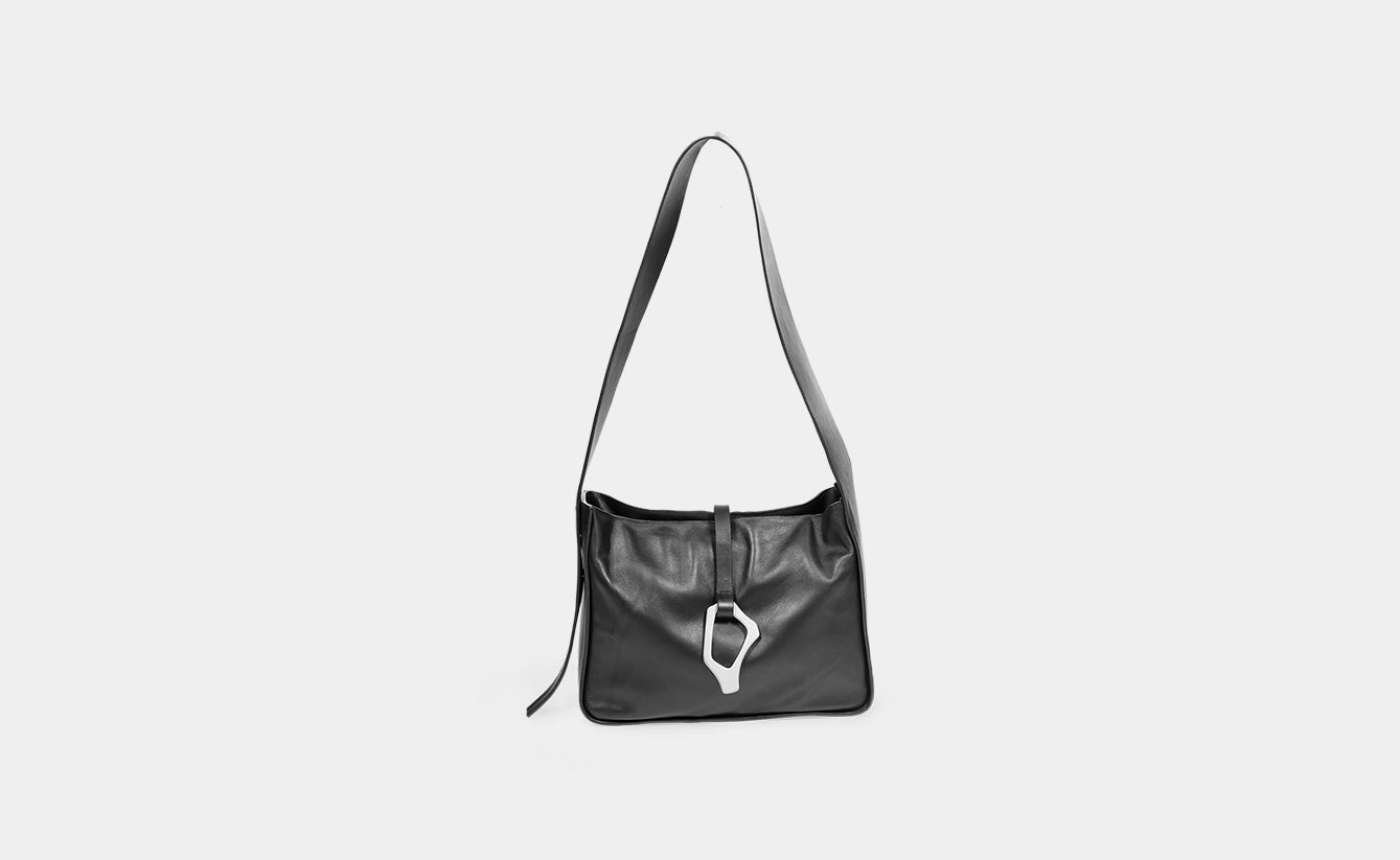 HE, product: CONFLUENCE BAG (Fig. 1)