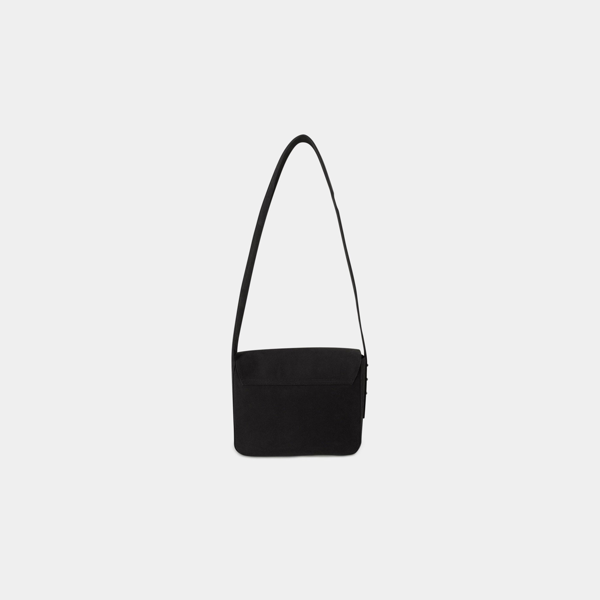 HE, product: ELUENT CANVAS BAG BLACK (Fig. 7)