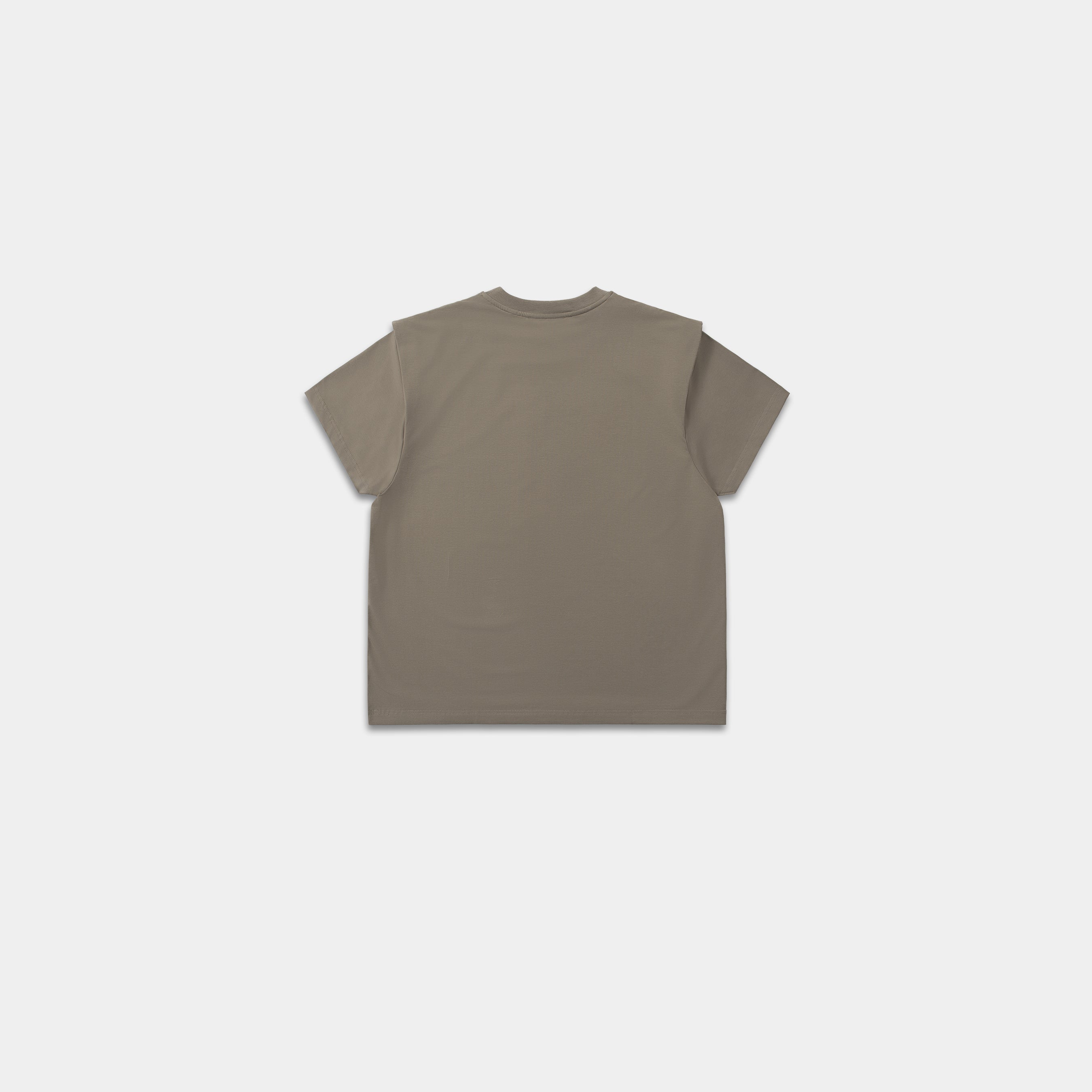 HE, product: OUTLINE LOGO T-SHIRT (Fig. 2)