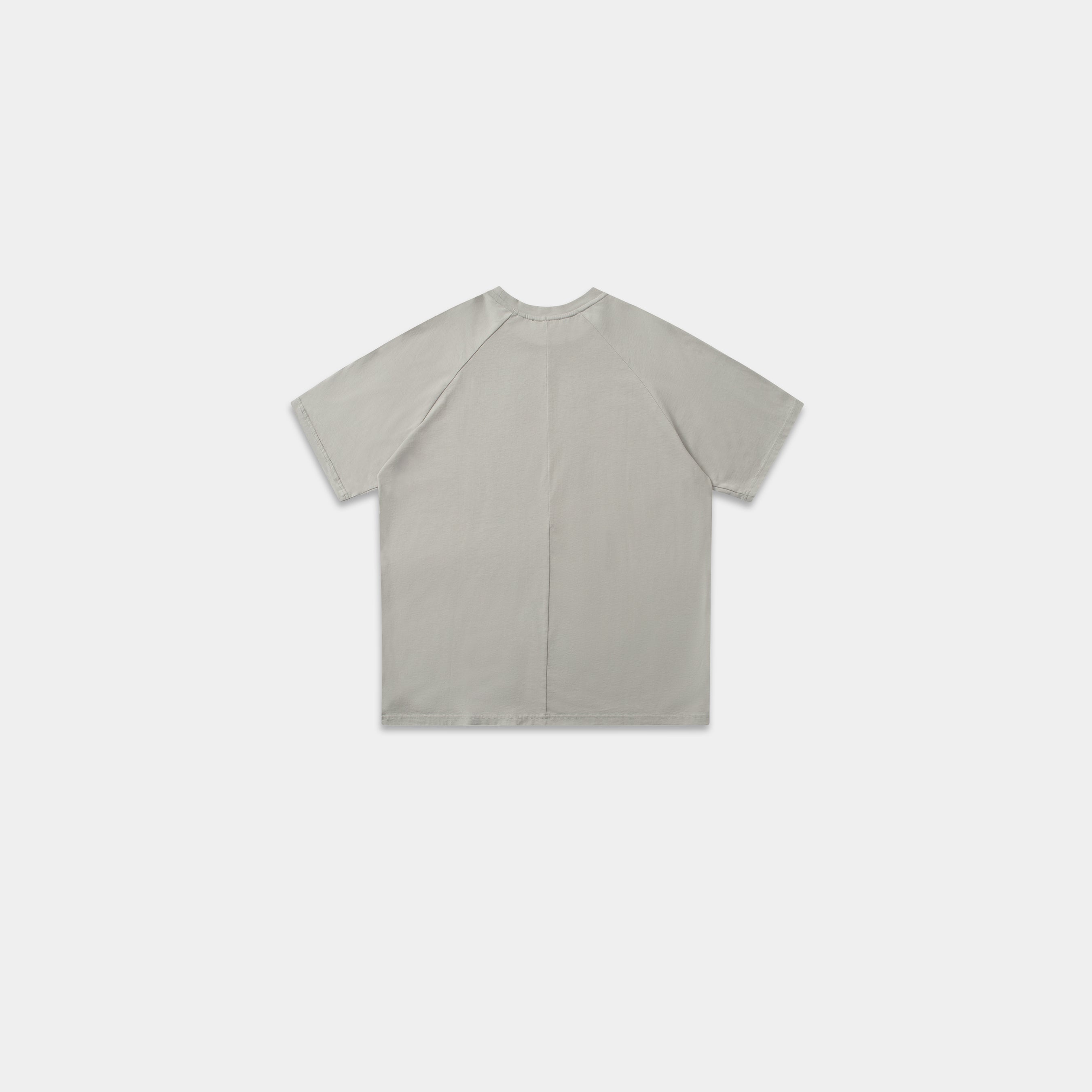 HE, product: RAGLAN T-SHIRT (Fig. 2)