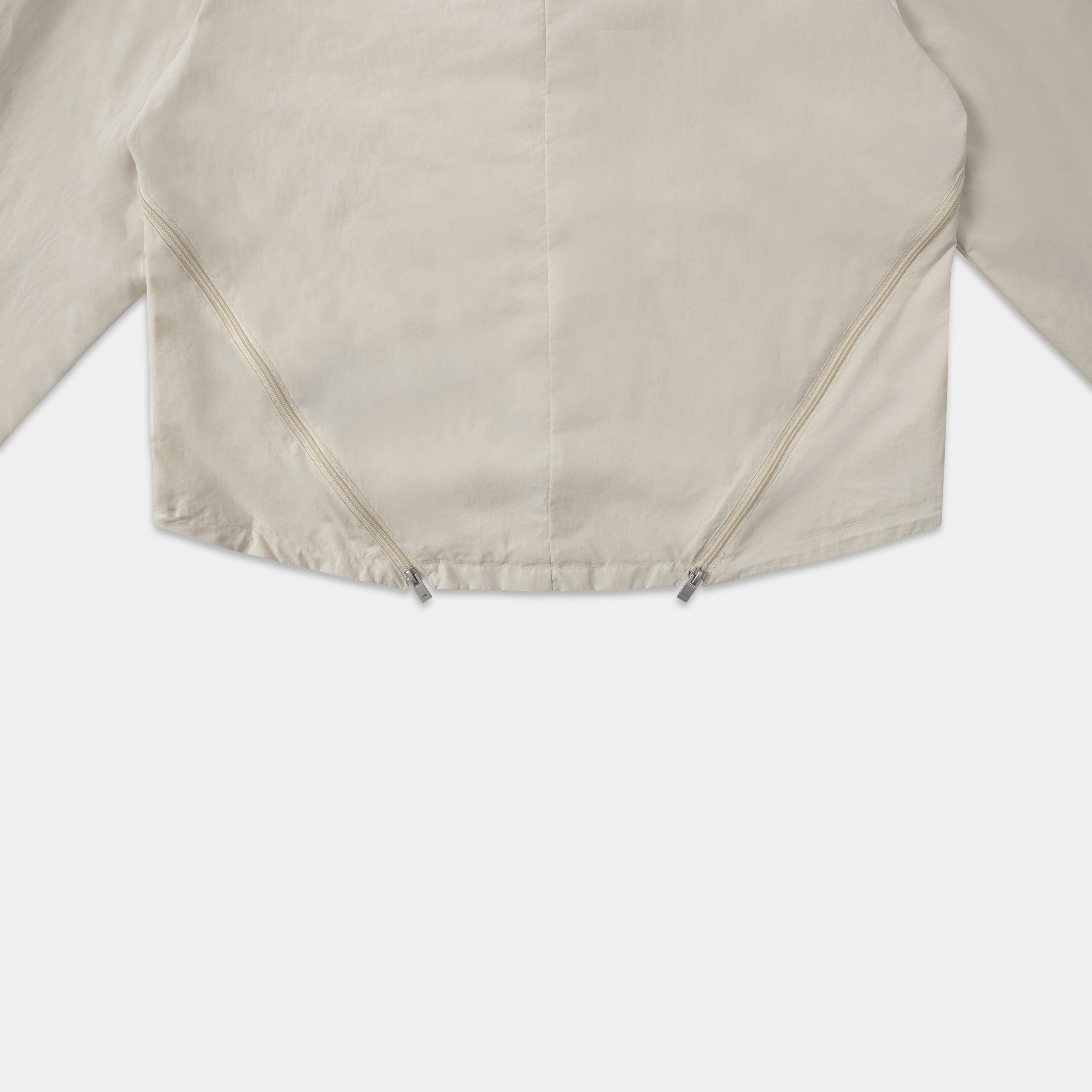 HE, product: GENERIS WINDBREAKER (Fig. 4)
