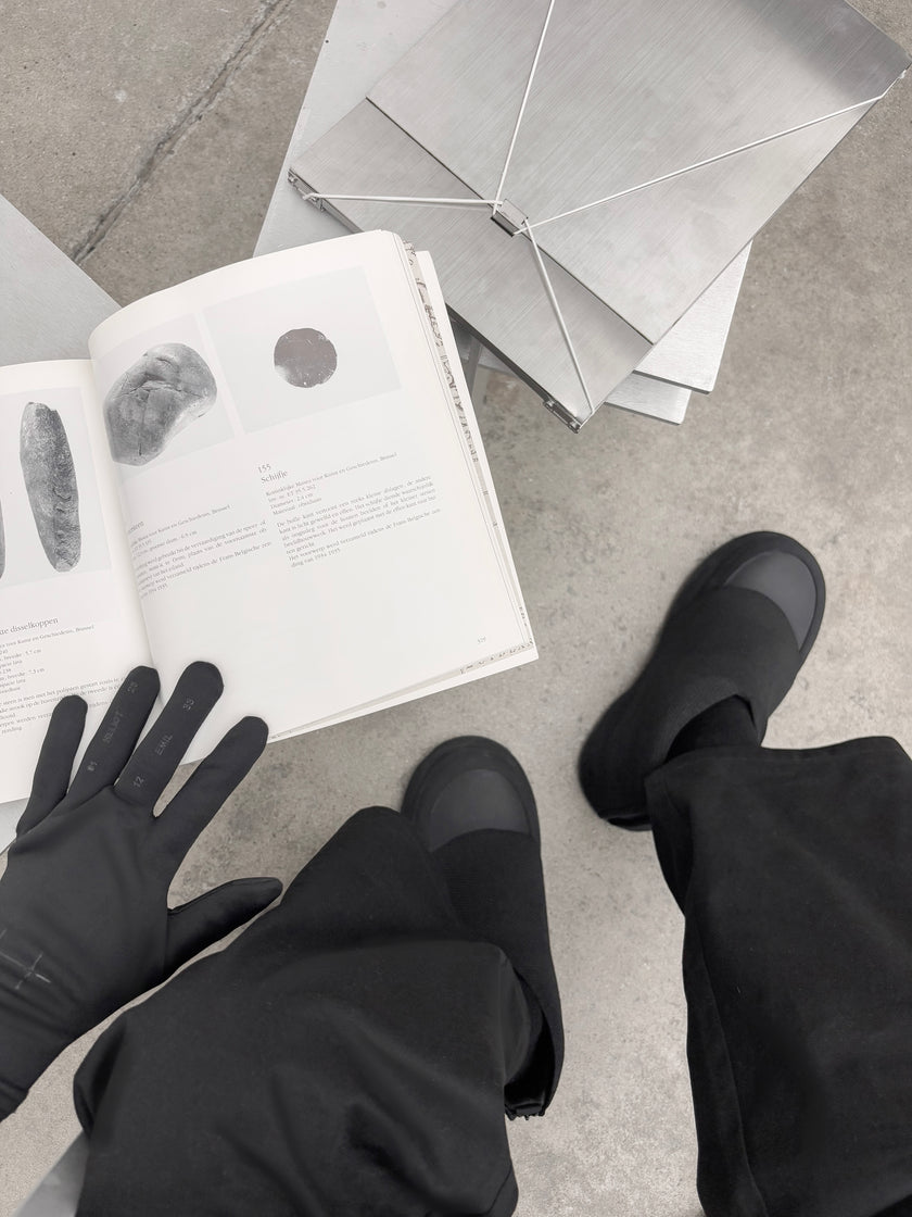 HE, product: ORMA BOOTS (Fig. 8)