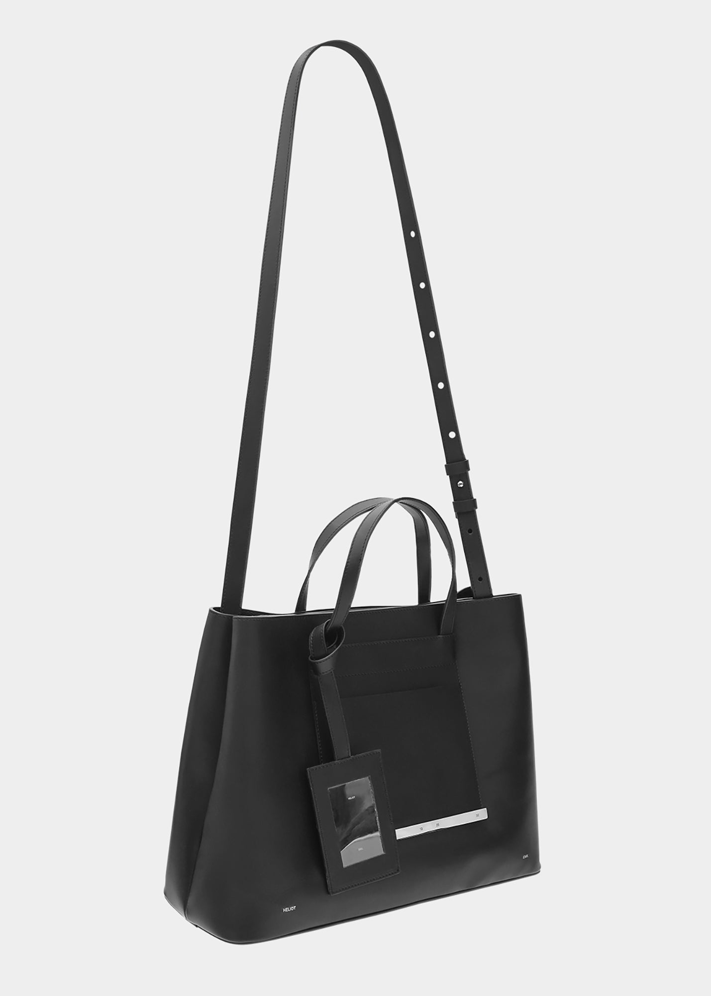 HE, product: VESPERA BAG (Fig. 12)
