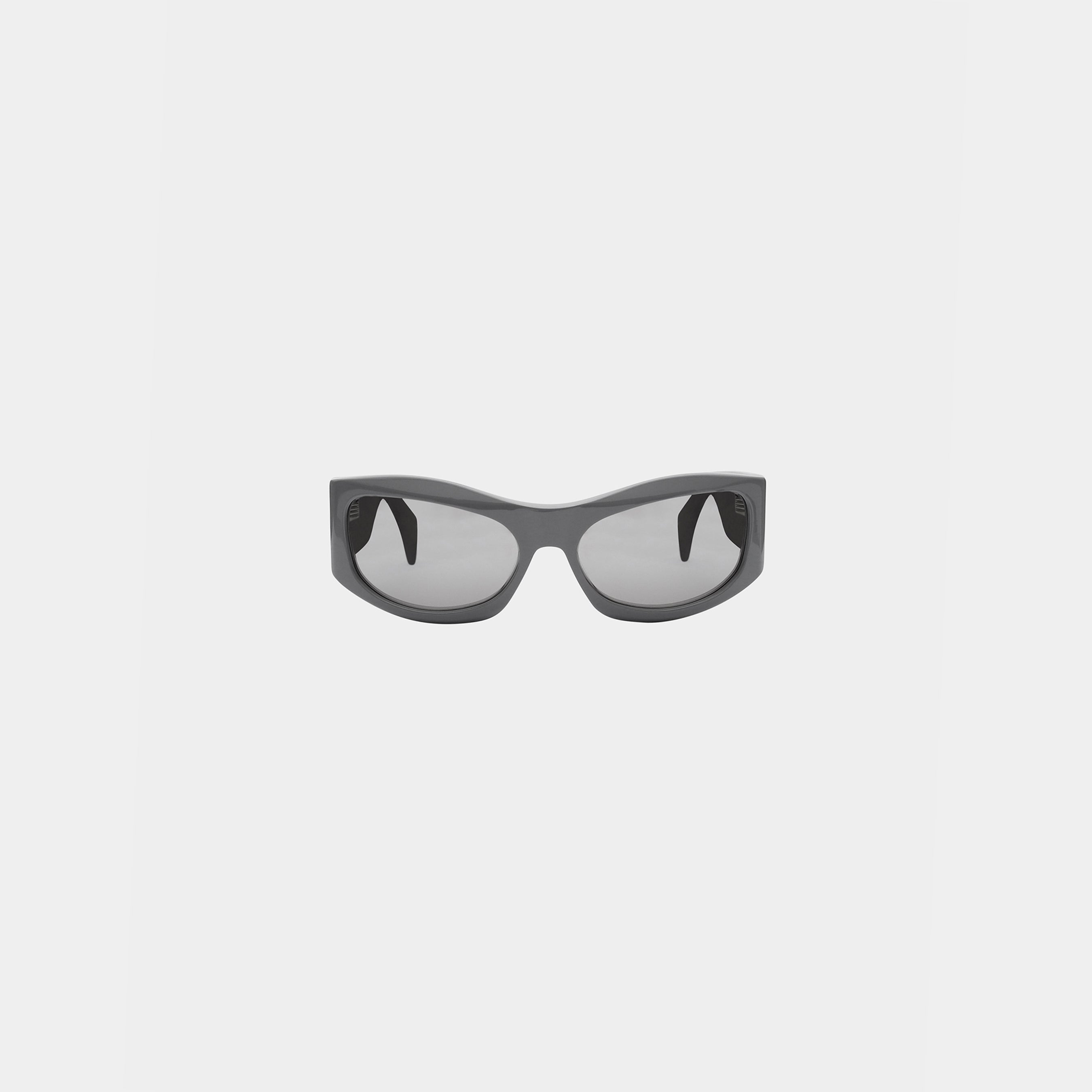 HE, product: AETHER SUNGLASSES (Fig. 1)