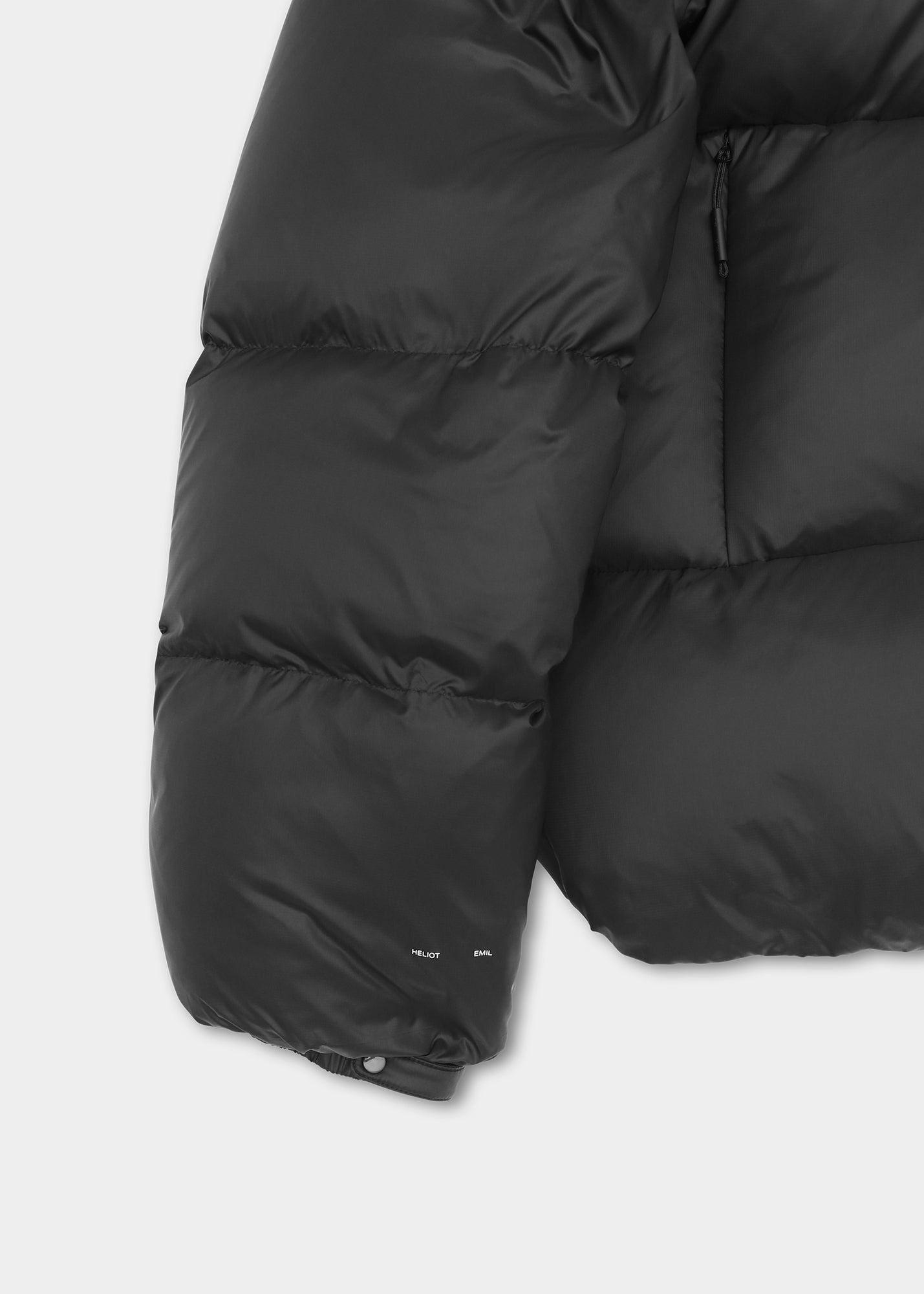 HE, product: LUMEN DOWN PUFFER (Fig. 11)