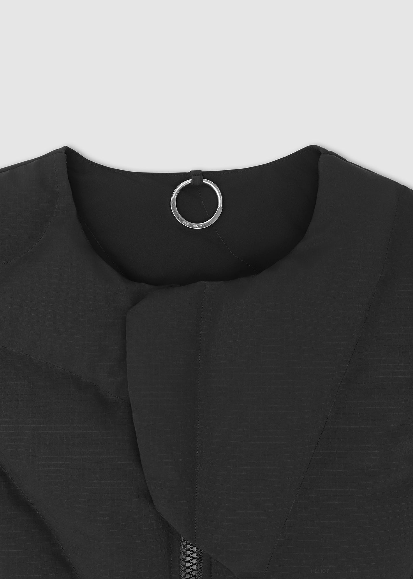 HE, product: VISUS DOWN VEST (Fig. 10)