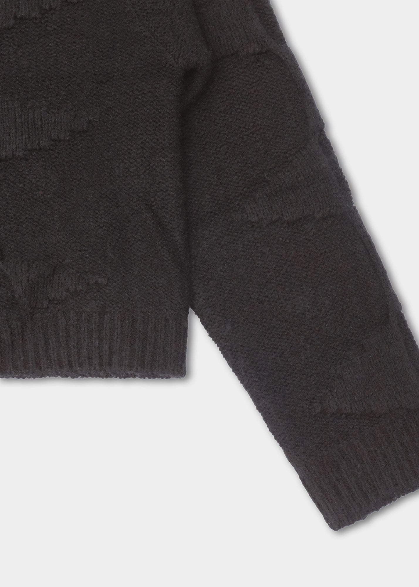 HE, product: CROPPED SPIRAL KNIT (Fig. 4)