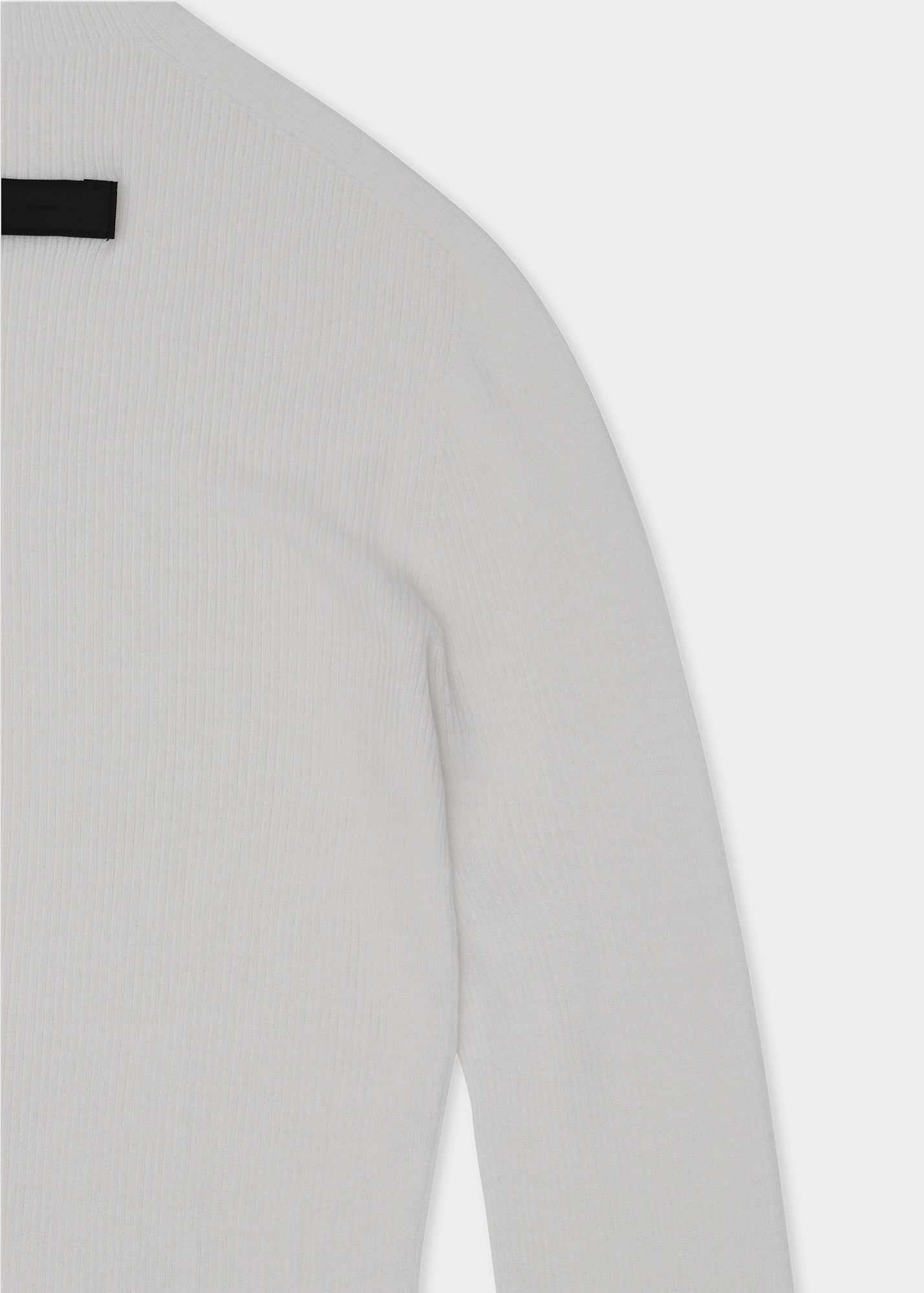 HE, product: ISOTROPY KNIT SS (Fig. 11)