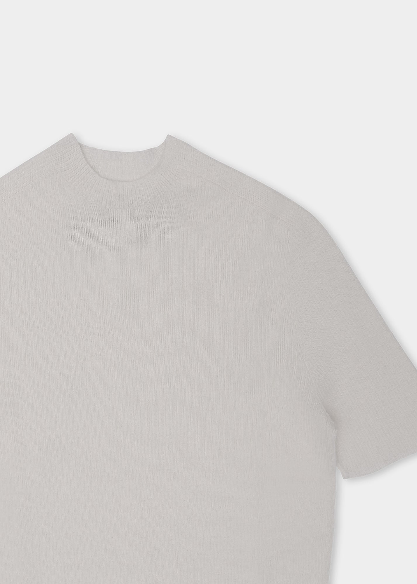 HE, product: ISOTROPY KNIT SS (Fig. 9)