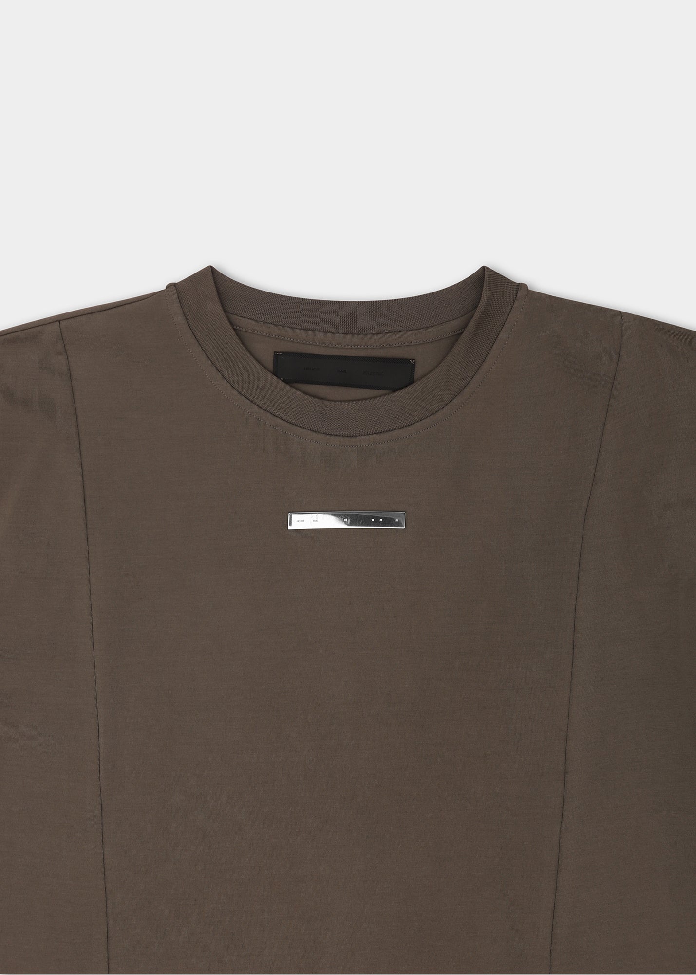 HE, product: ASTRAPE T-SHIRT (Fig. 3)