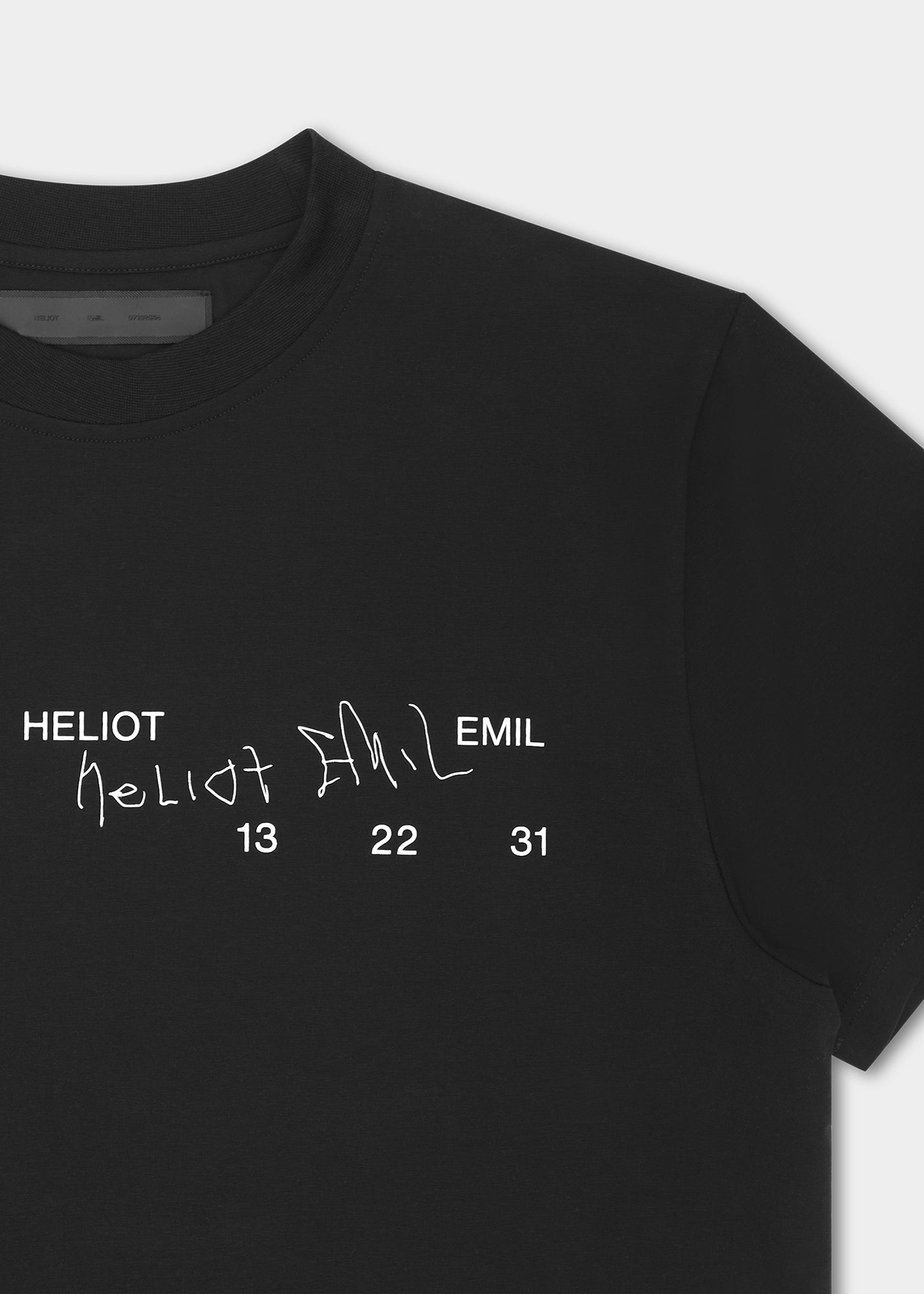 HE, product: FULGENS T-SHIRT (Fig. 8)