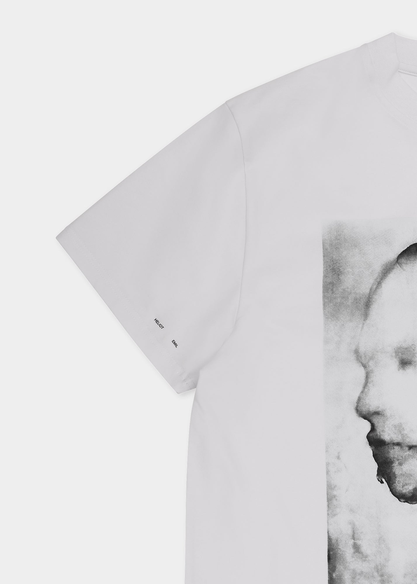 HE, product: DIAPHANE T-SHIRT (Fig. 9)