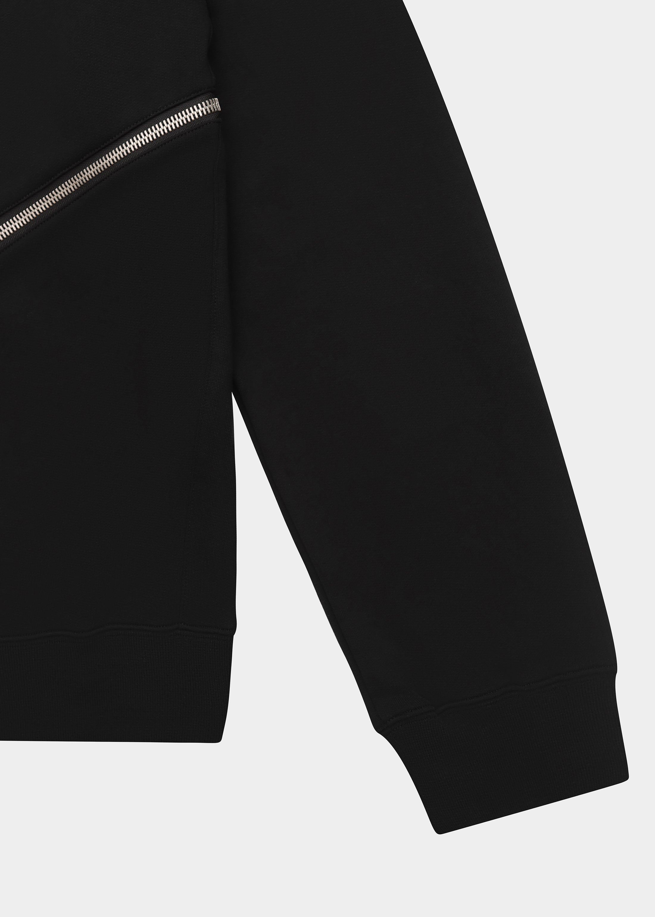 HE, product: SEQUENCE ZIP HOODIE (Fig. 7)