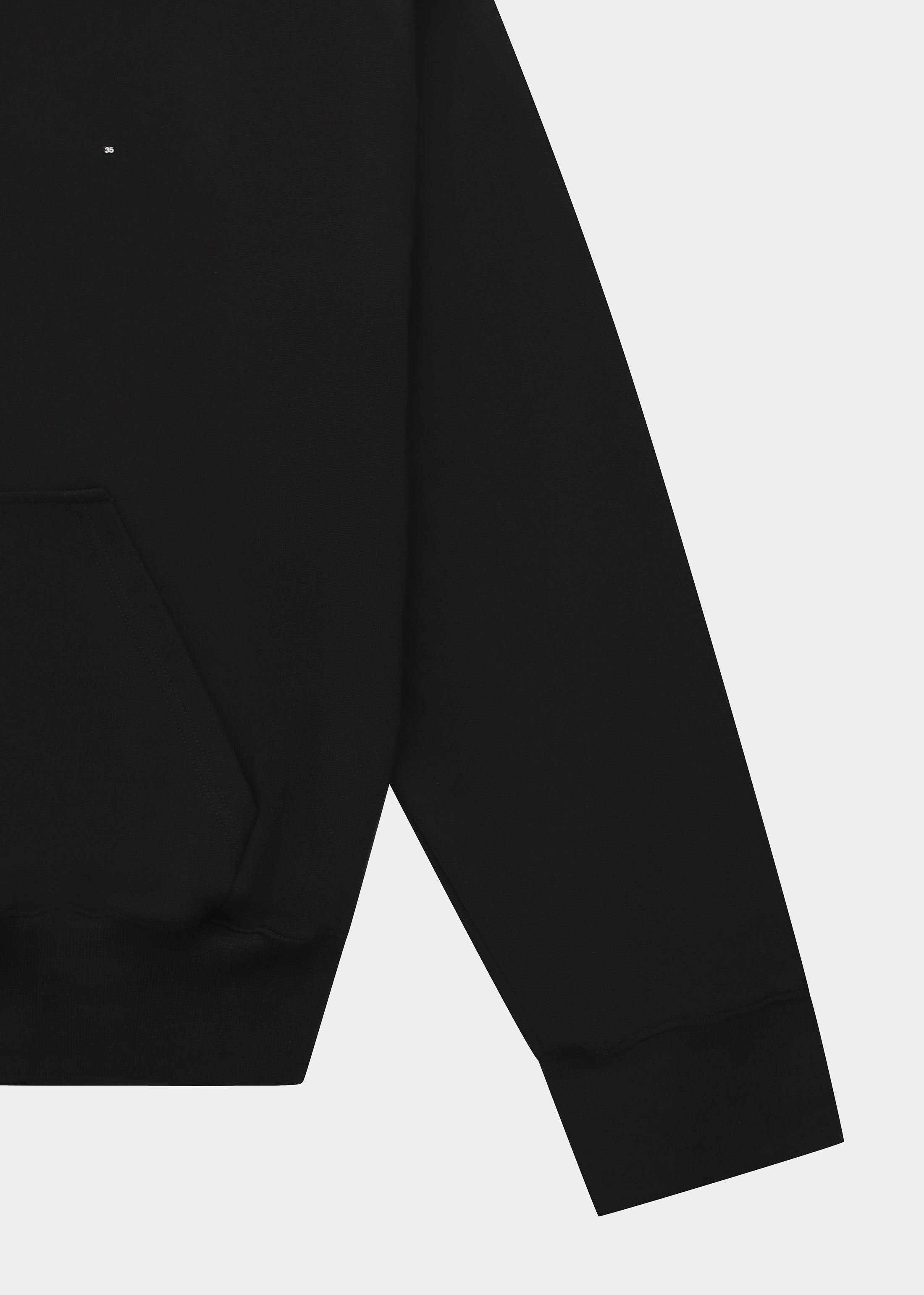 HE, product: OUTLINE LOGO CREWNECK (Fig. 7)