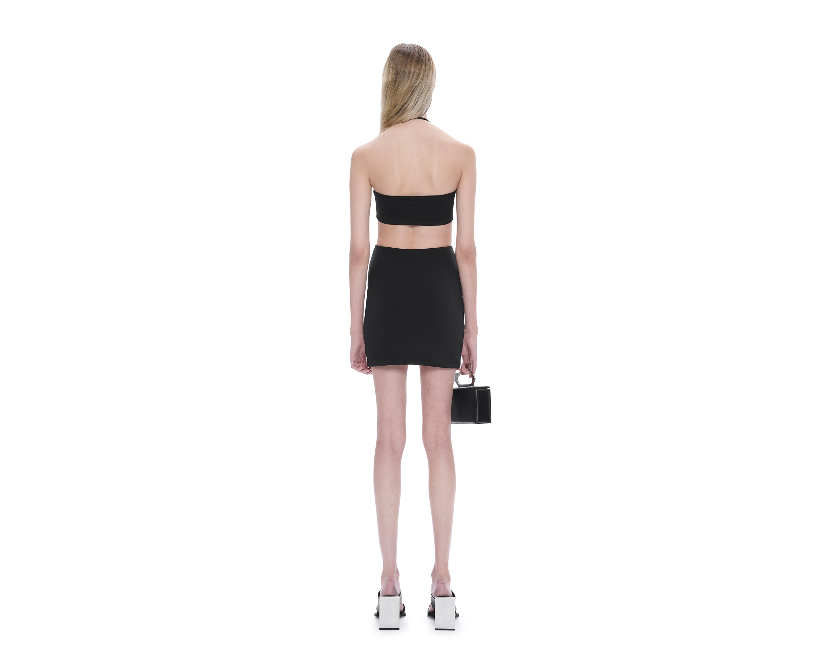 HE, product: SUSPENDING DRESS (Fig. 4)