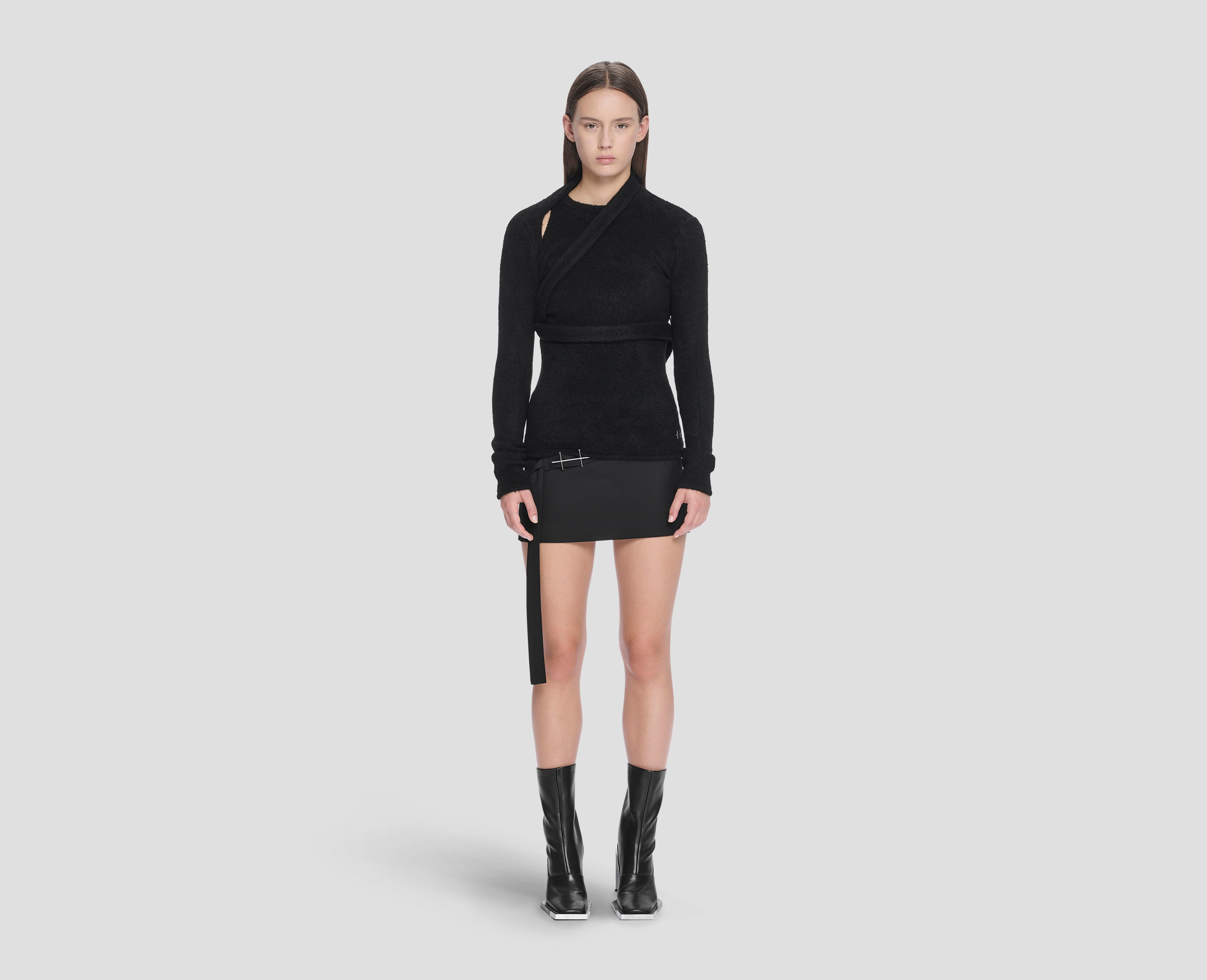 HE, product: OBELIS MOHAIR KNIT (Fig. 2)