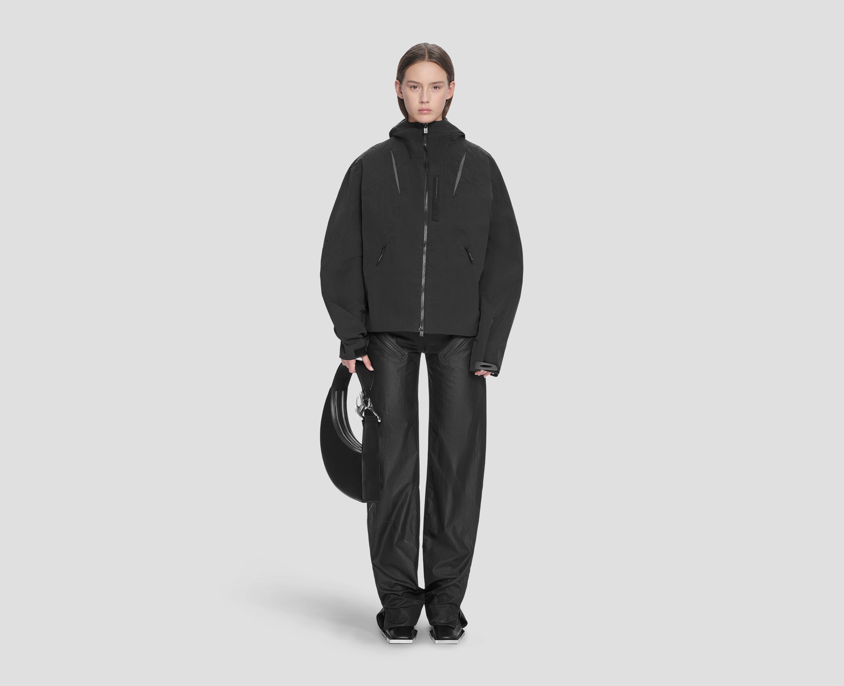 HE, product: RESILIENCE TECHNICAL JACKET (Fig. 2)