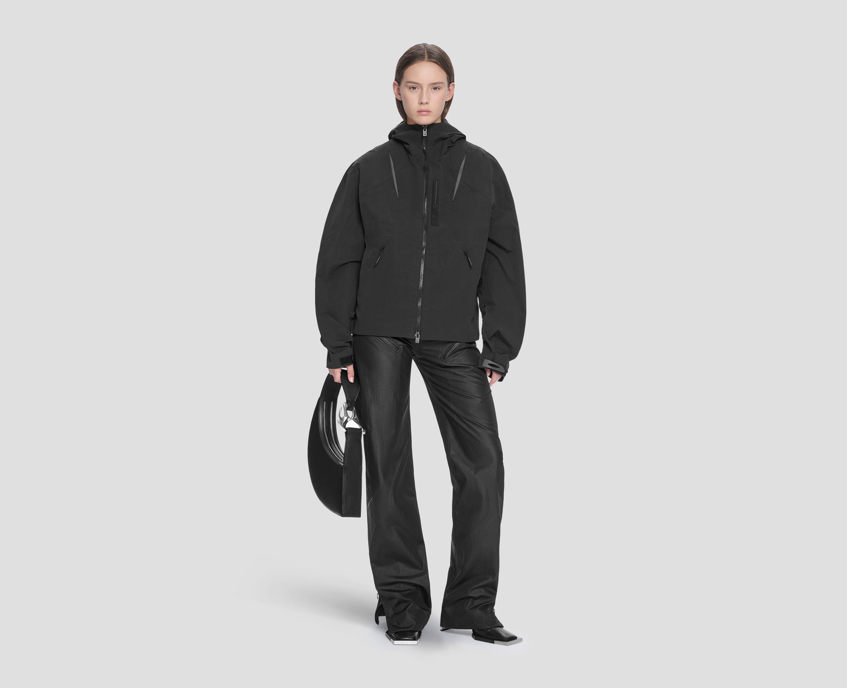 HE, product: RESILIENCE TECHNICAL JACKET (Fig. 3)