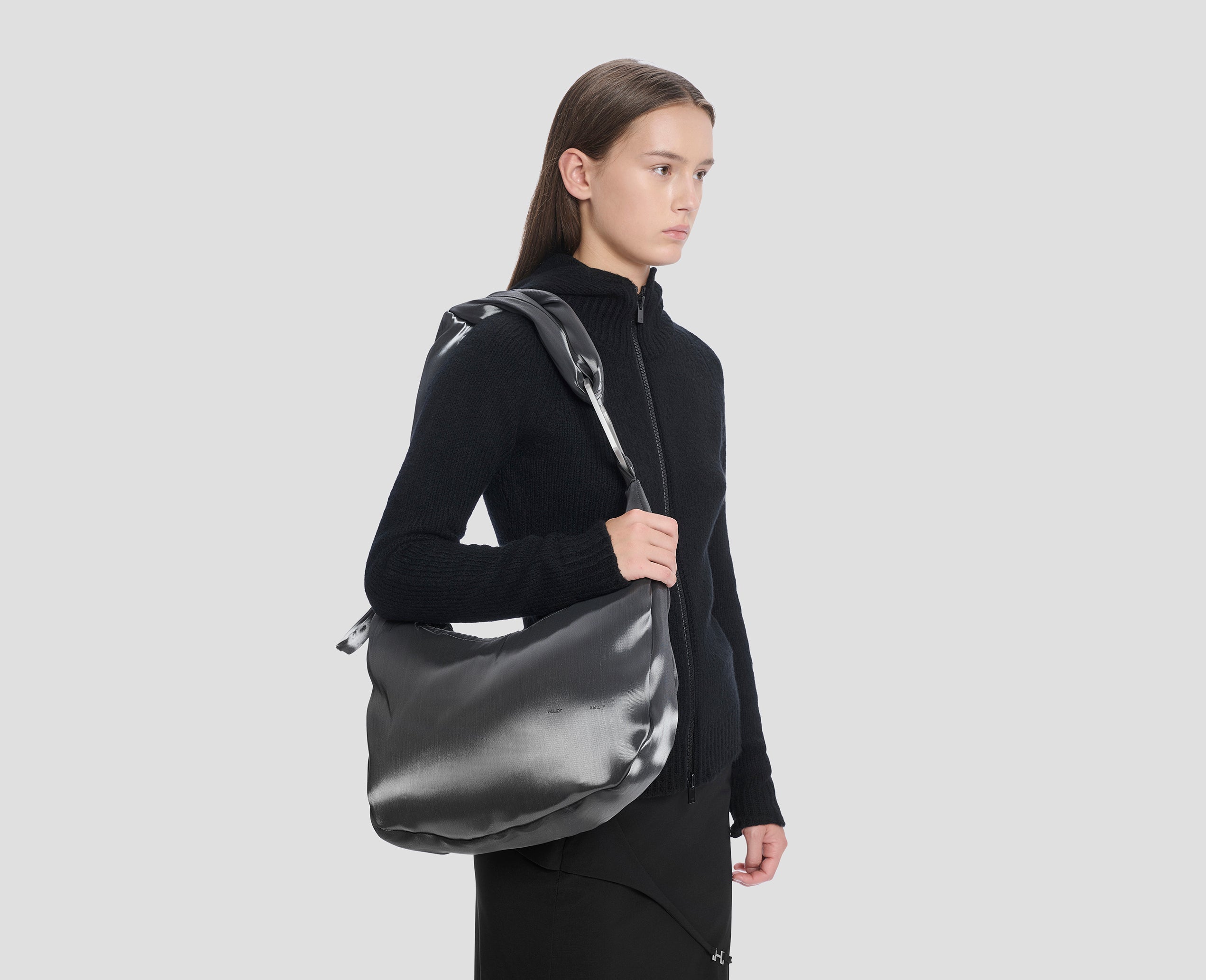 HE, product: LIQUID METAL ATTACHE TOTE (Fig. 3)