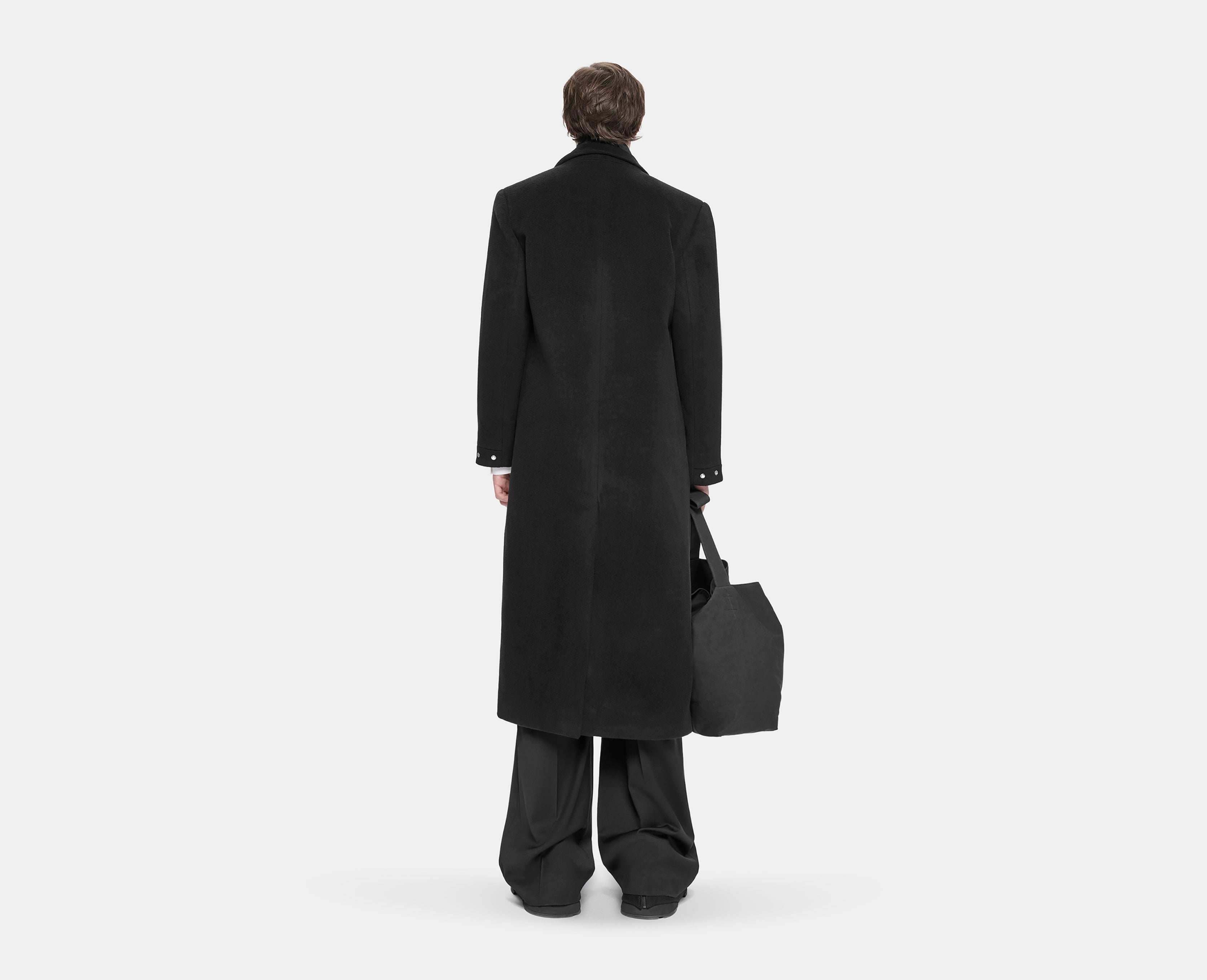 HE, product: TITAN WOOL COAT IN CASHMERE (Fig. 4)