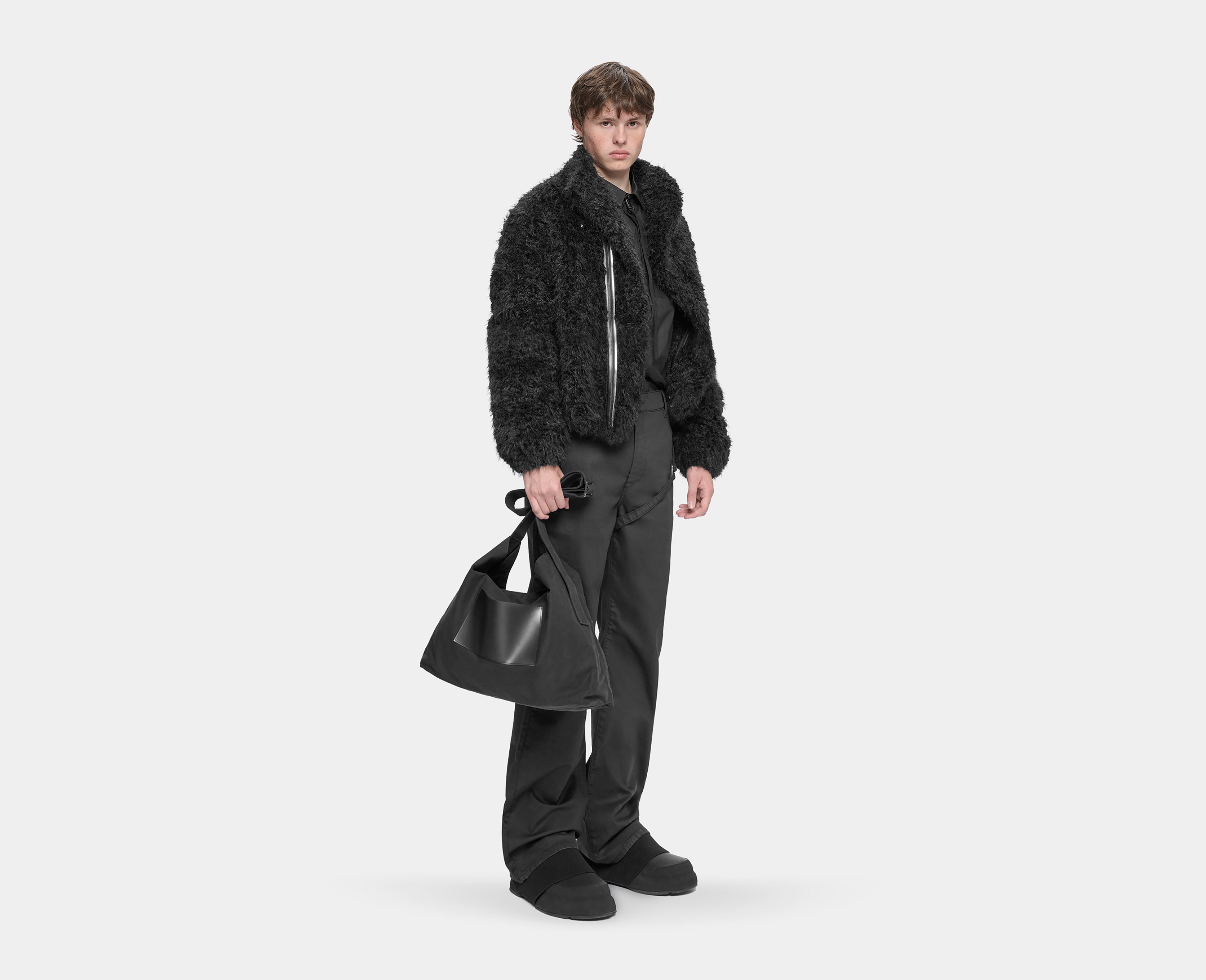 HE, product: VANTA JACKET (Fig. 3)