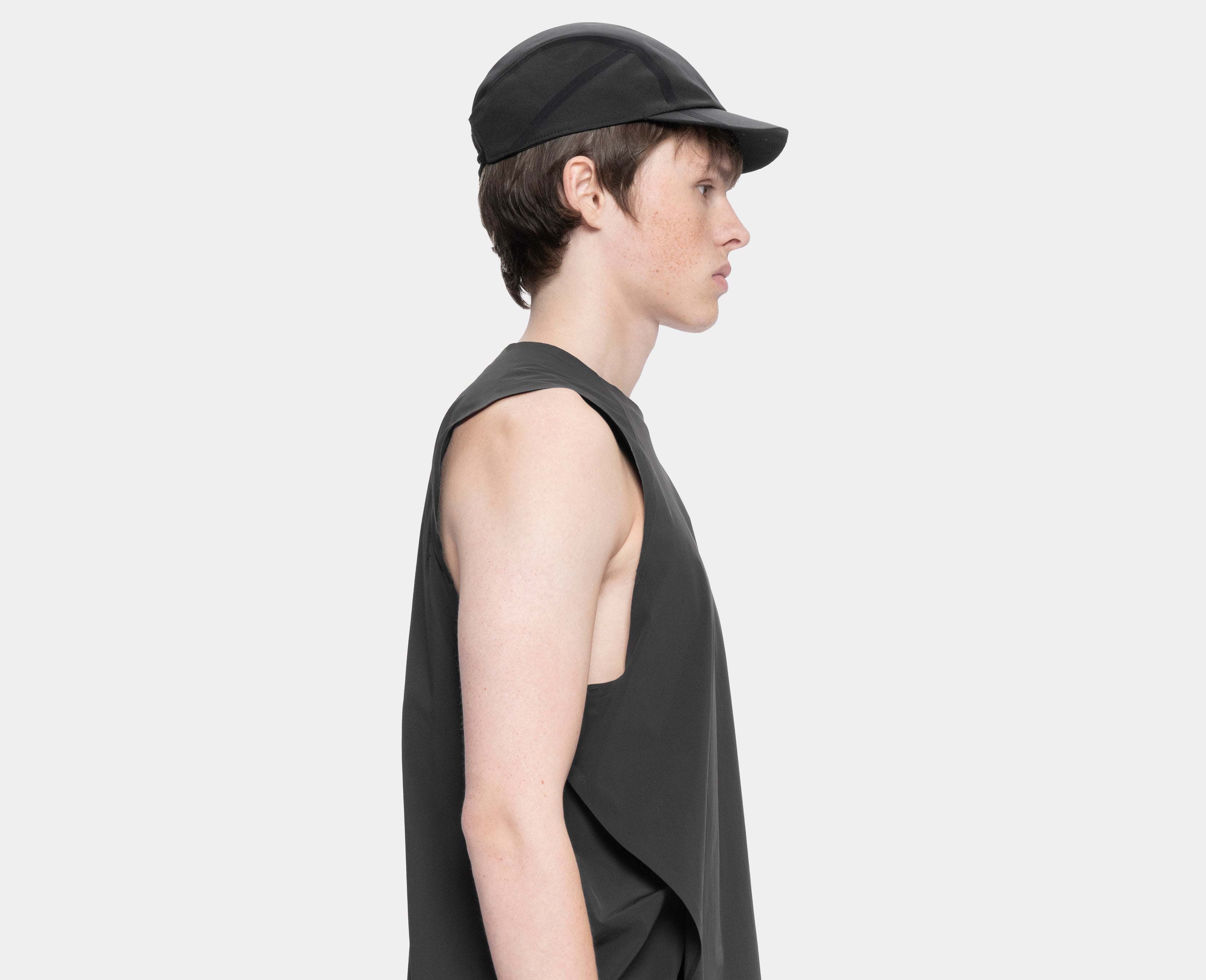 HE, product: PUMA X HELIOT EMIL TANK TOP (Fig. 6)