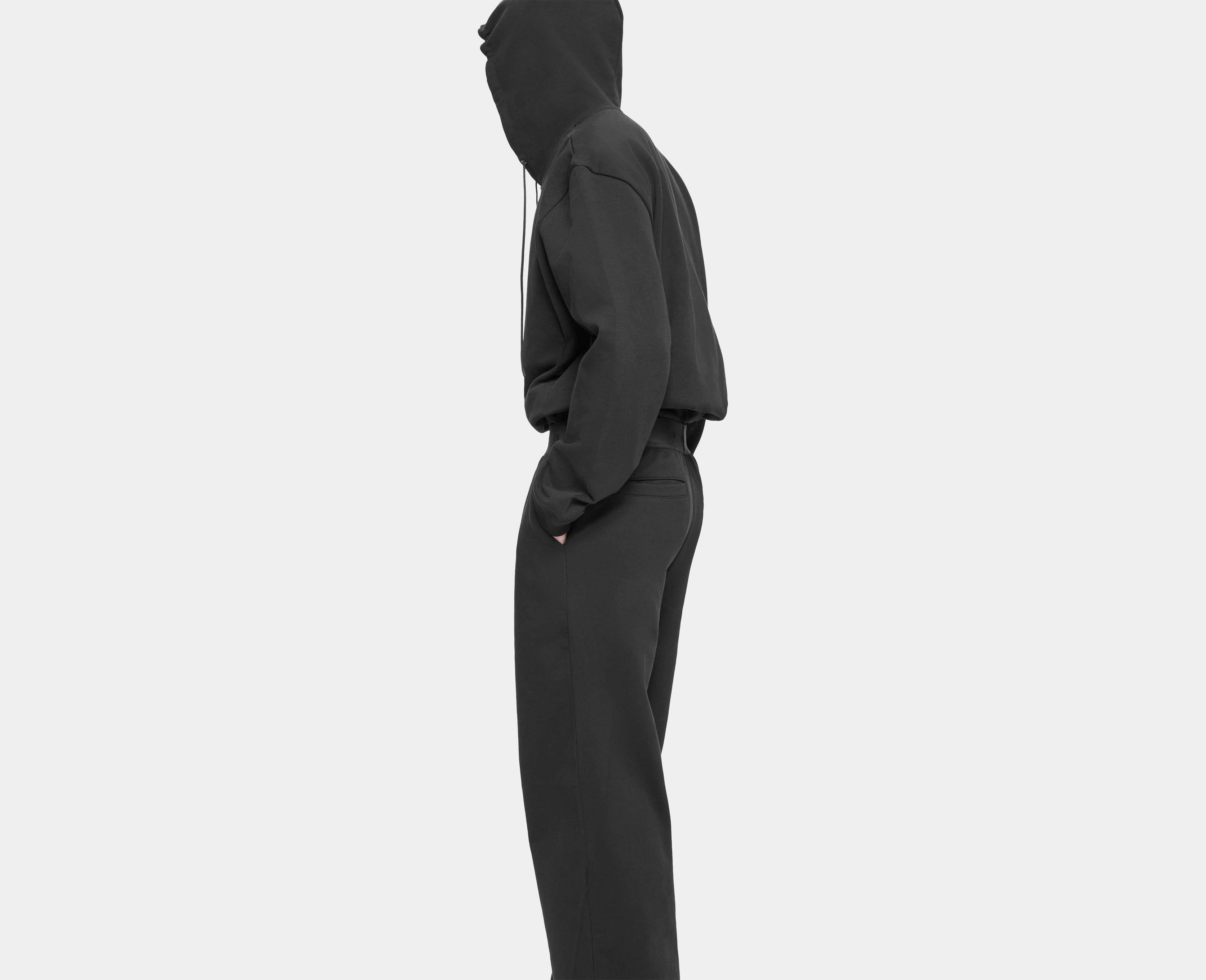 HE, product: PLANNAR SWEATPANTS (Fig. 9)