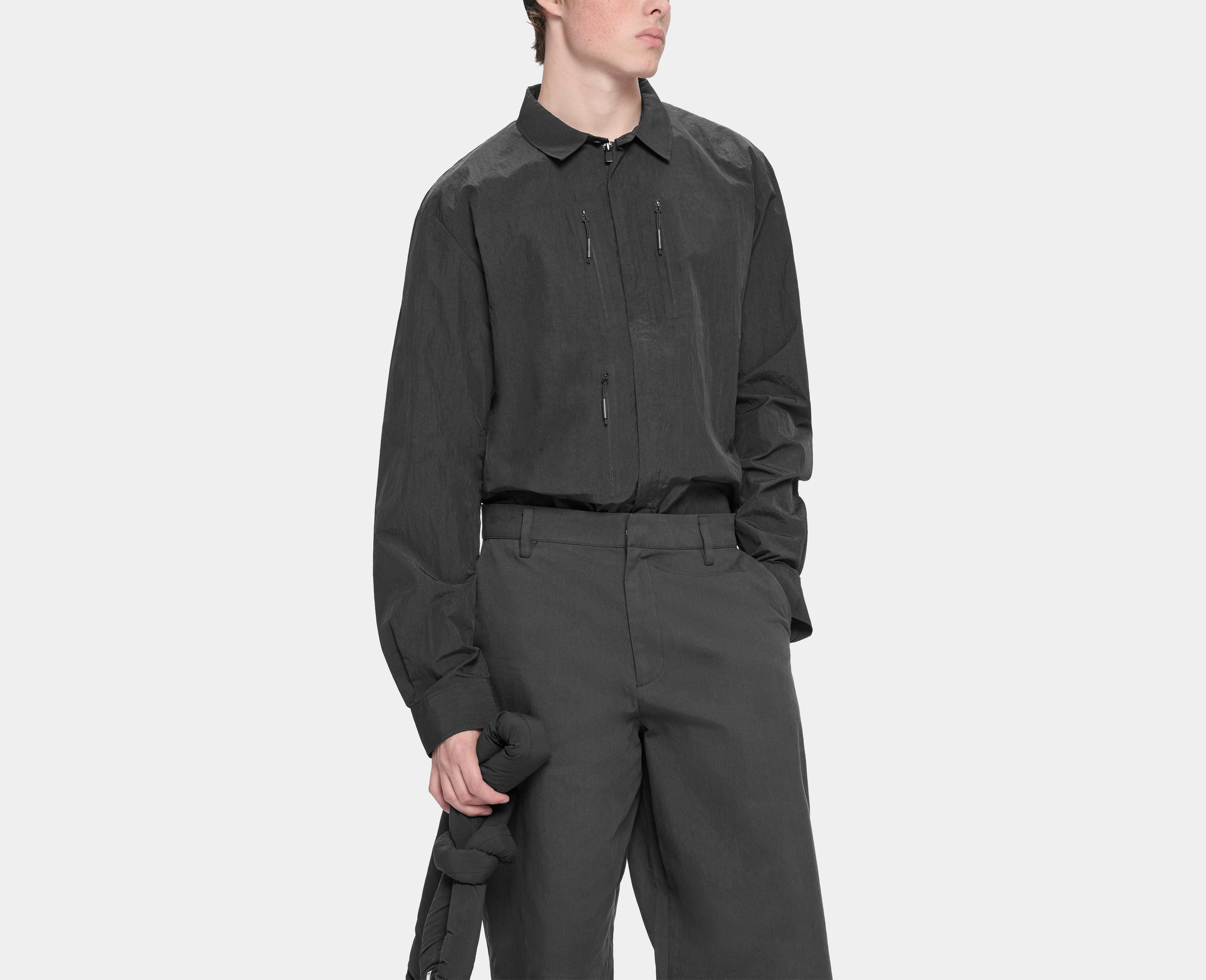 HE, product: CALIGO SHIRT (Fig. 4)