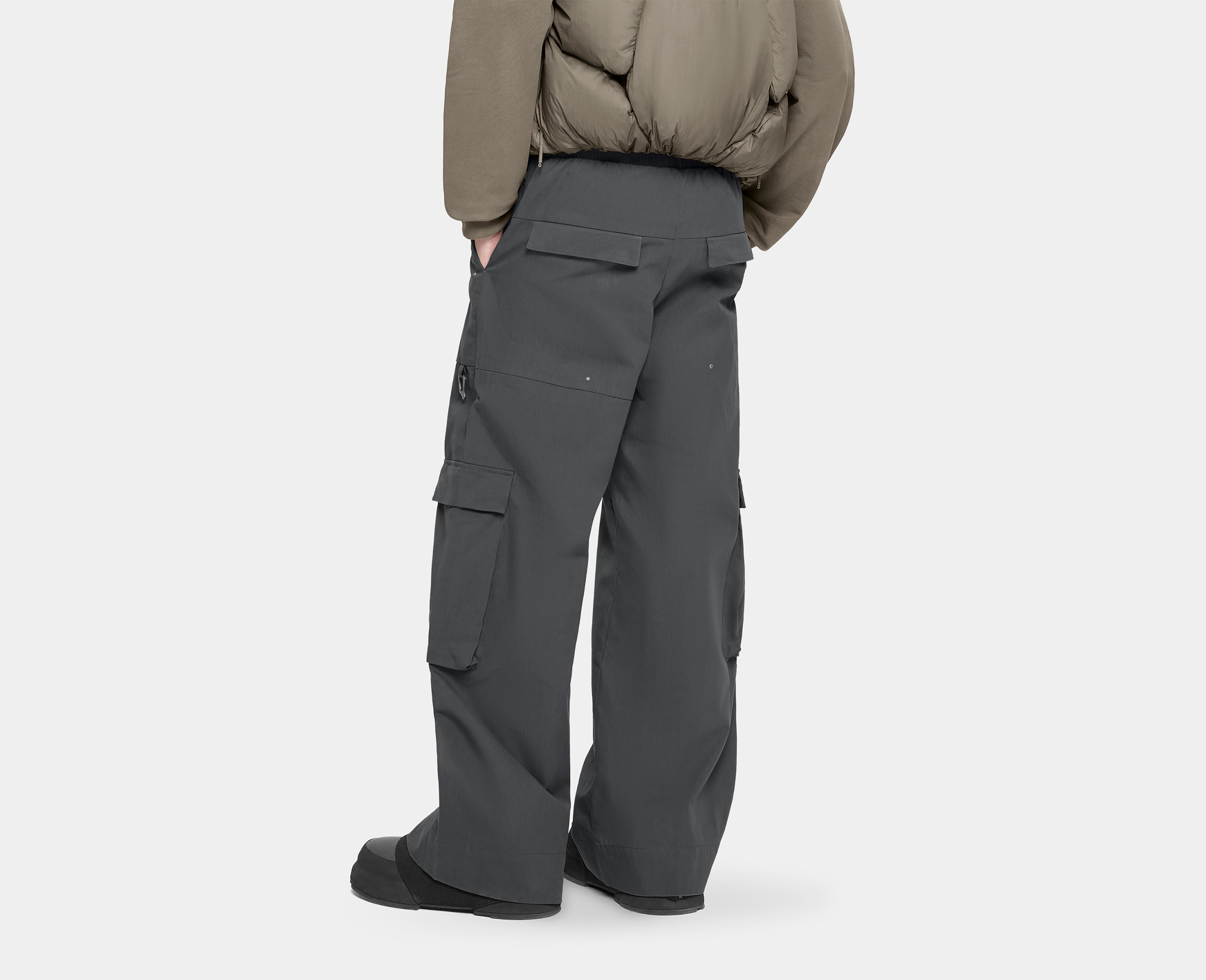 HE, product: PULSAR CARGO (Fig. 8)