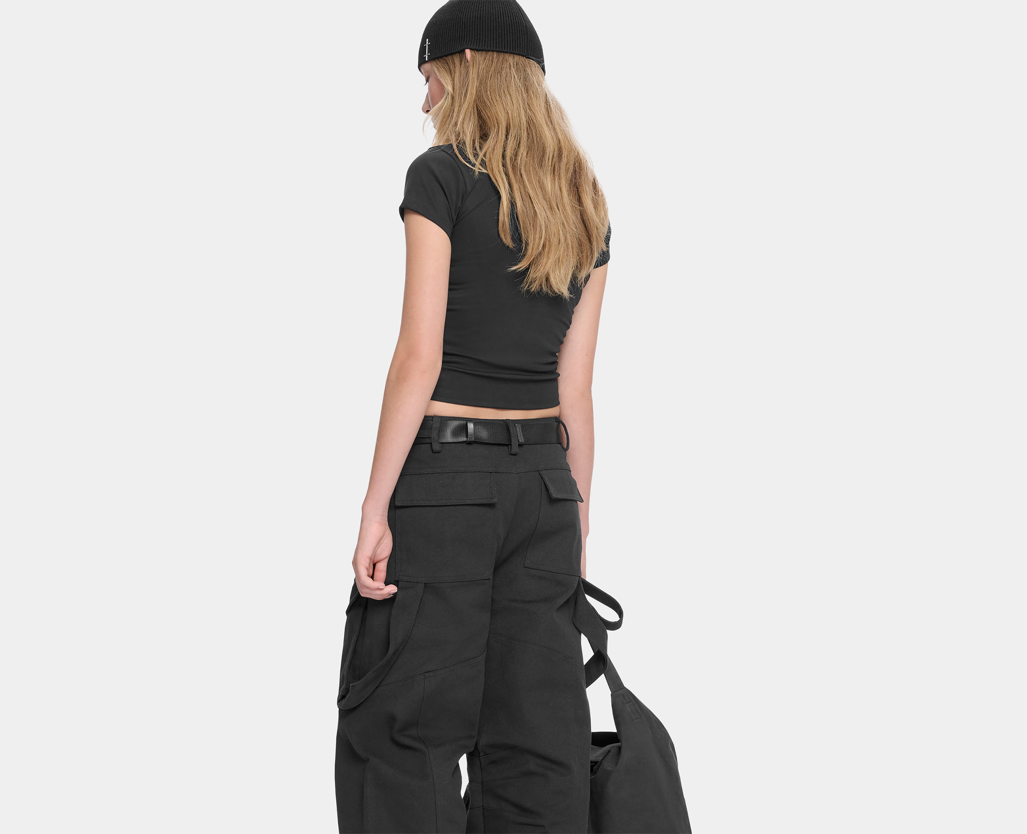 HE, product: ASTRAPE FITTED T-SHIRT (Fig. 5)