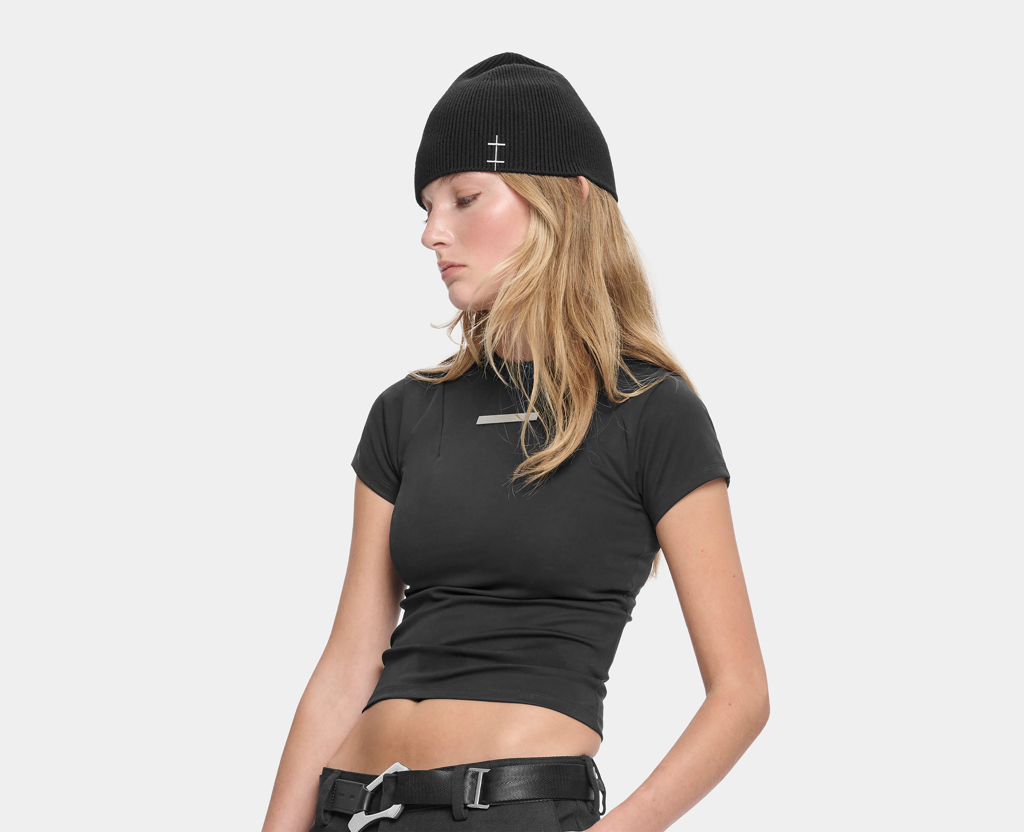 HE, product: ASTRAPE FITTED T-SHIRT (Fig. 6)