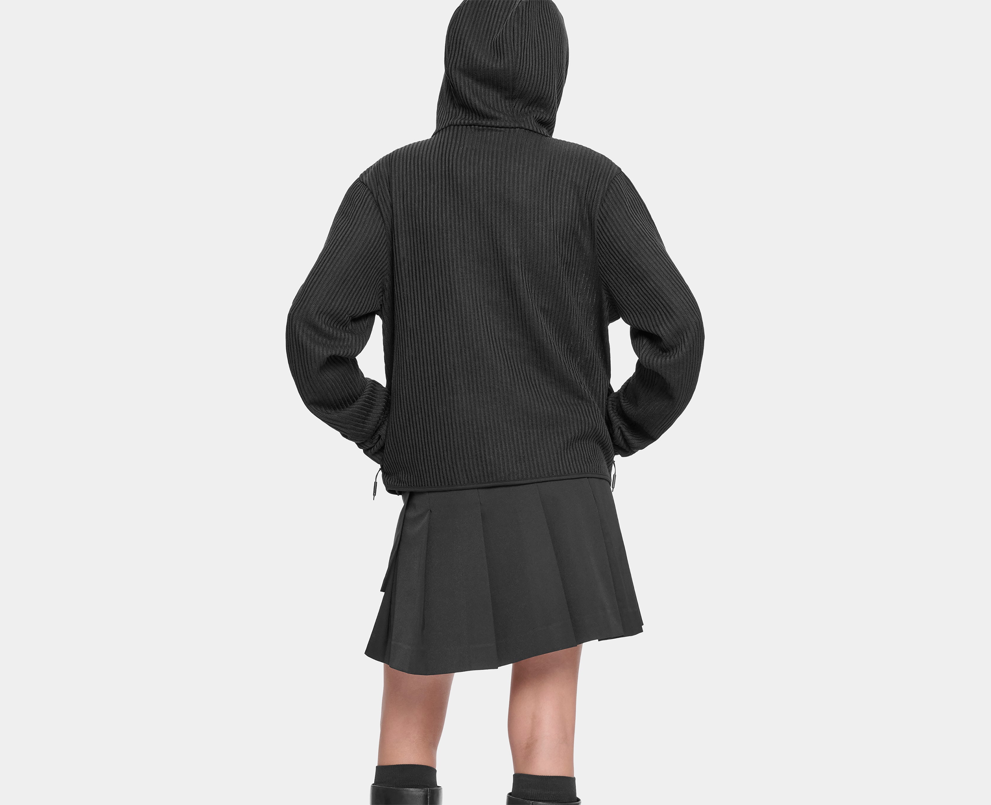 HE, product: PRISM SKIRT (Fig. 6)