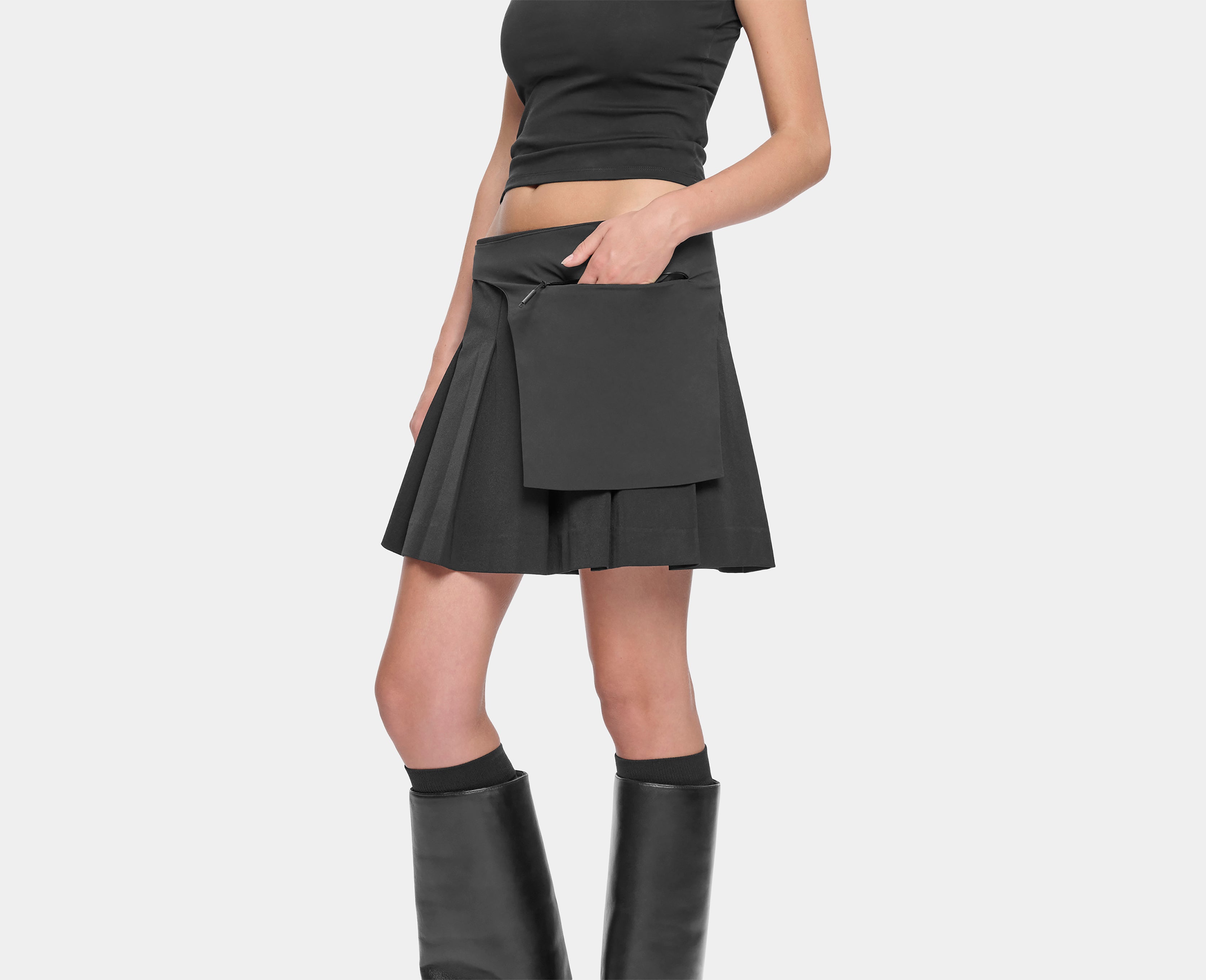 HE, product: PRISM SKIRT (Fig. 8)