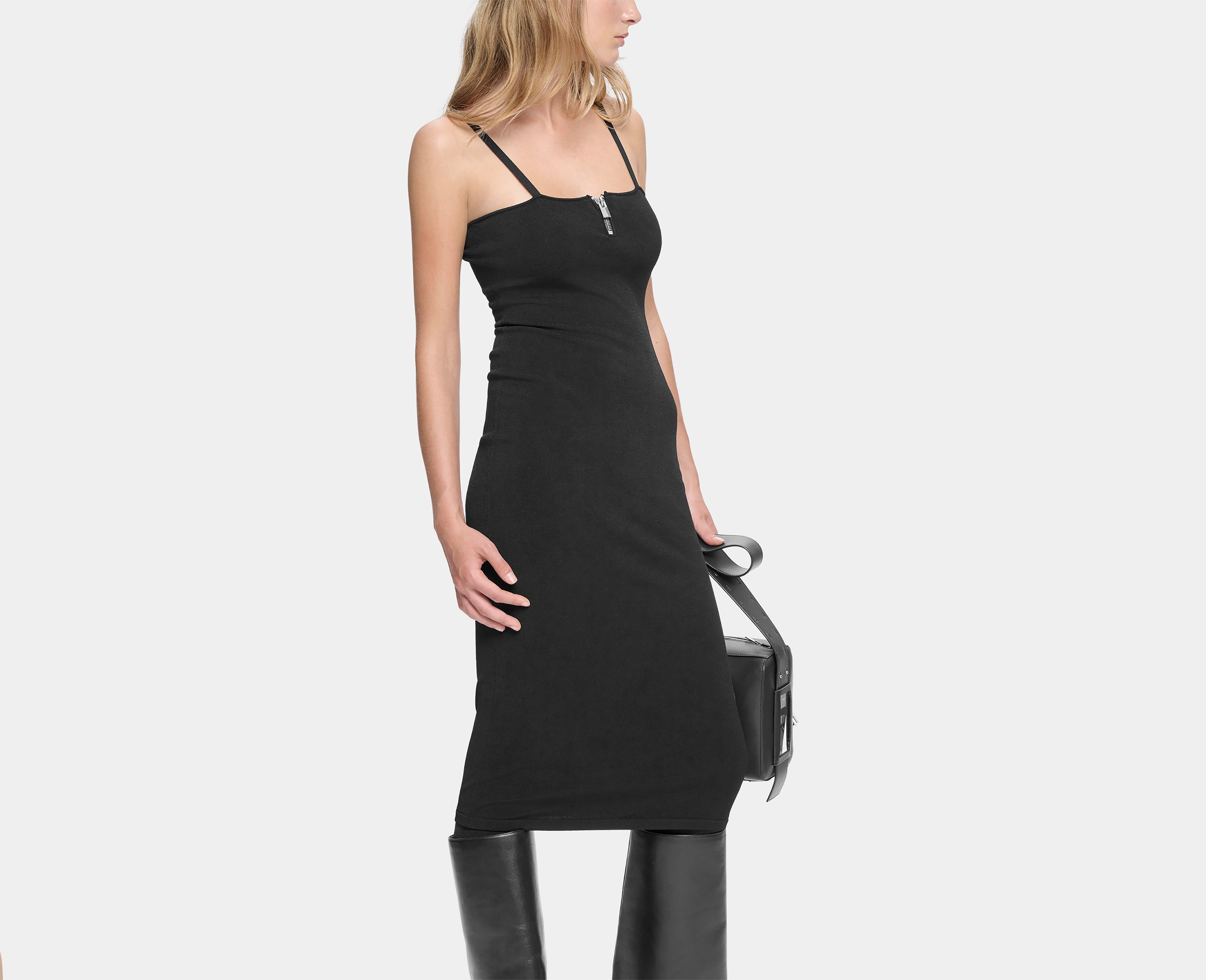HE, product: LUCE DRESS (Fig. 5)