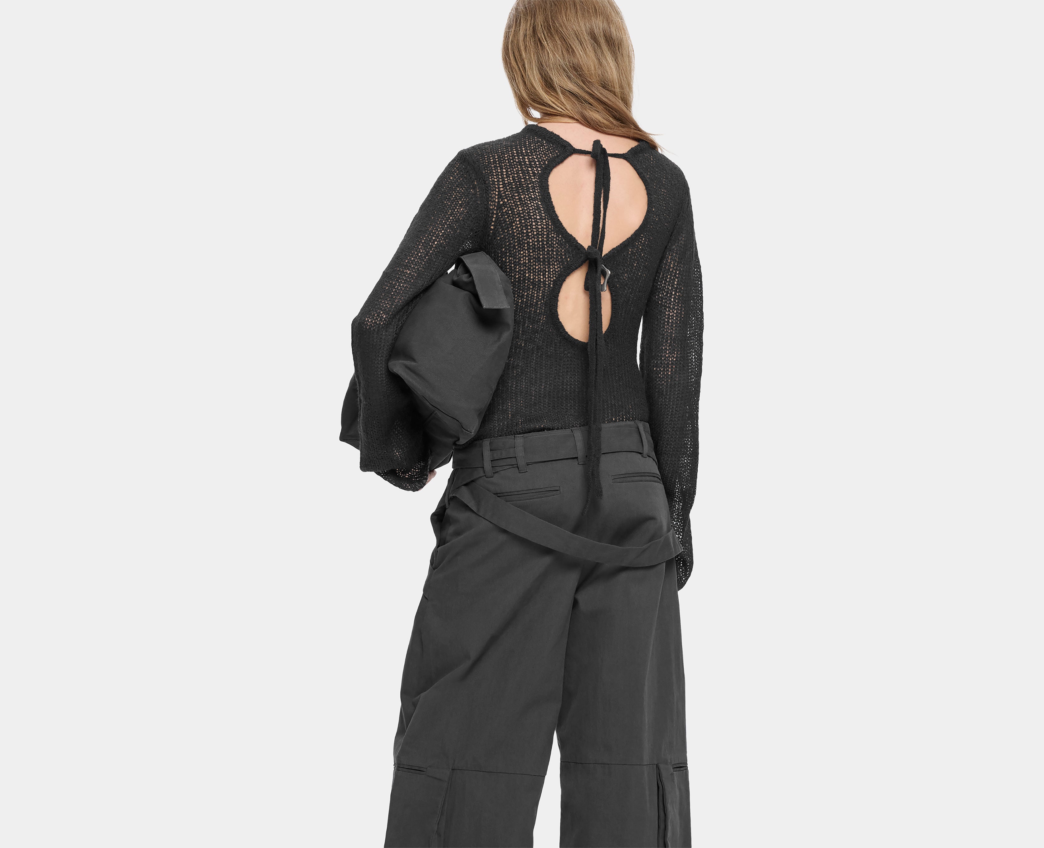 HE, product: BEAM CARDIGAN (Fig. 4)