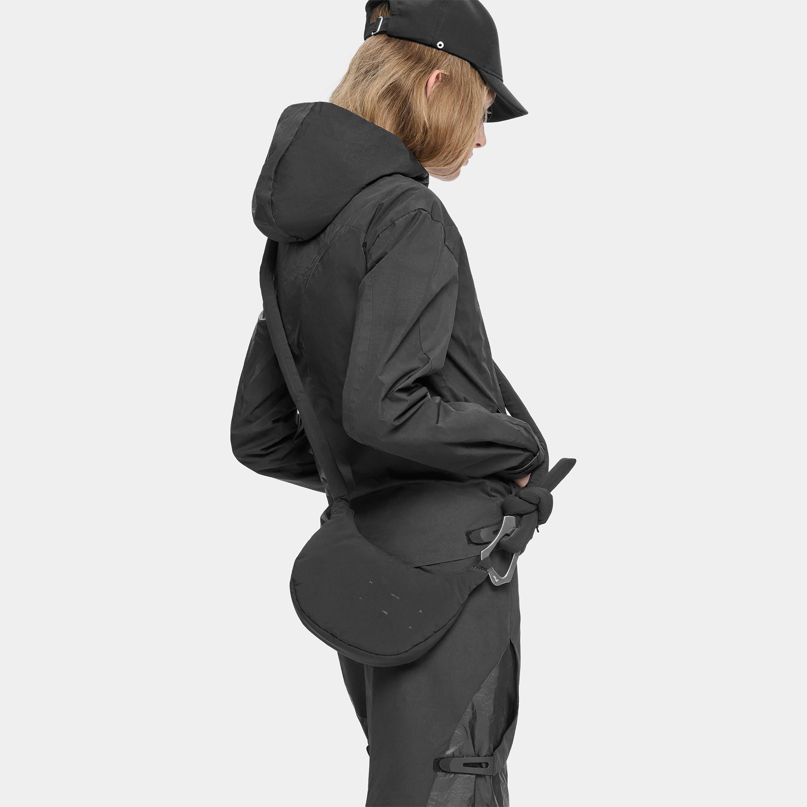 HE, product: POLARIZE FITTED JACKET (Fig. 5)