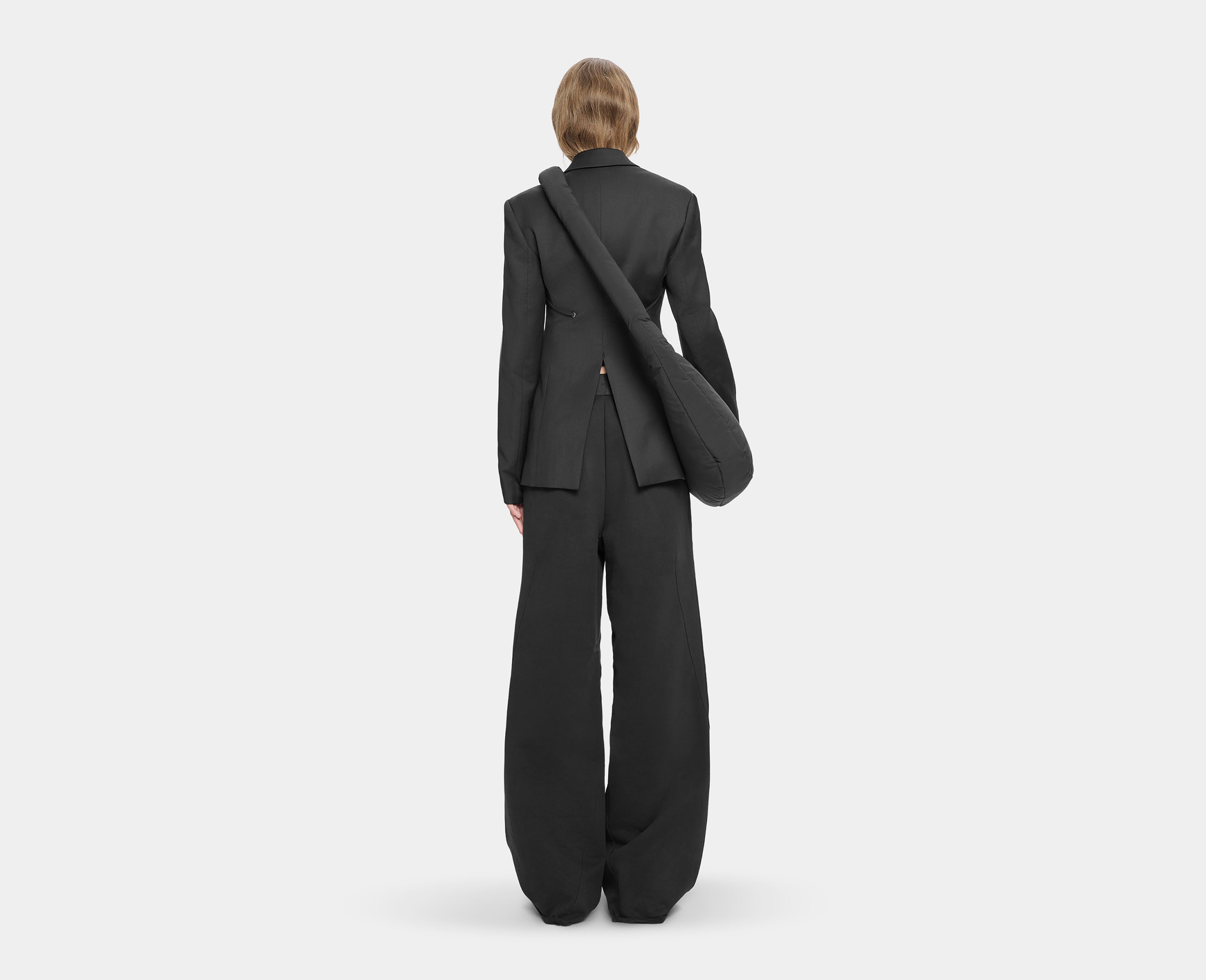 HE, product: PLANNAR SWEATPANTS (Fig. 7)
