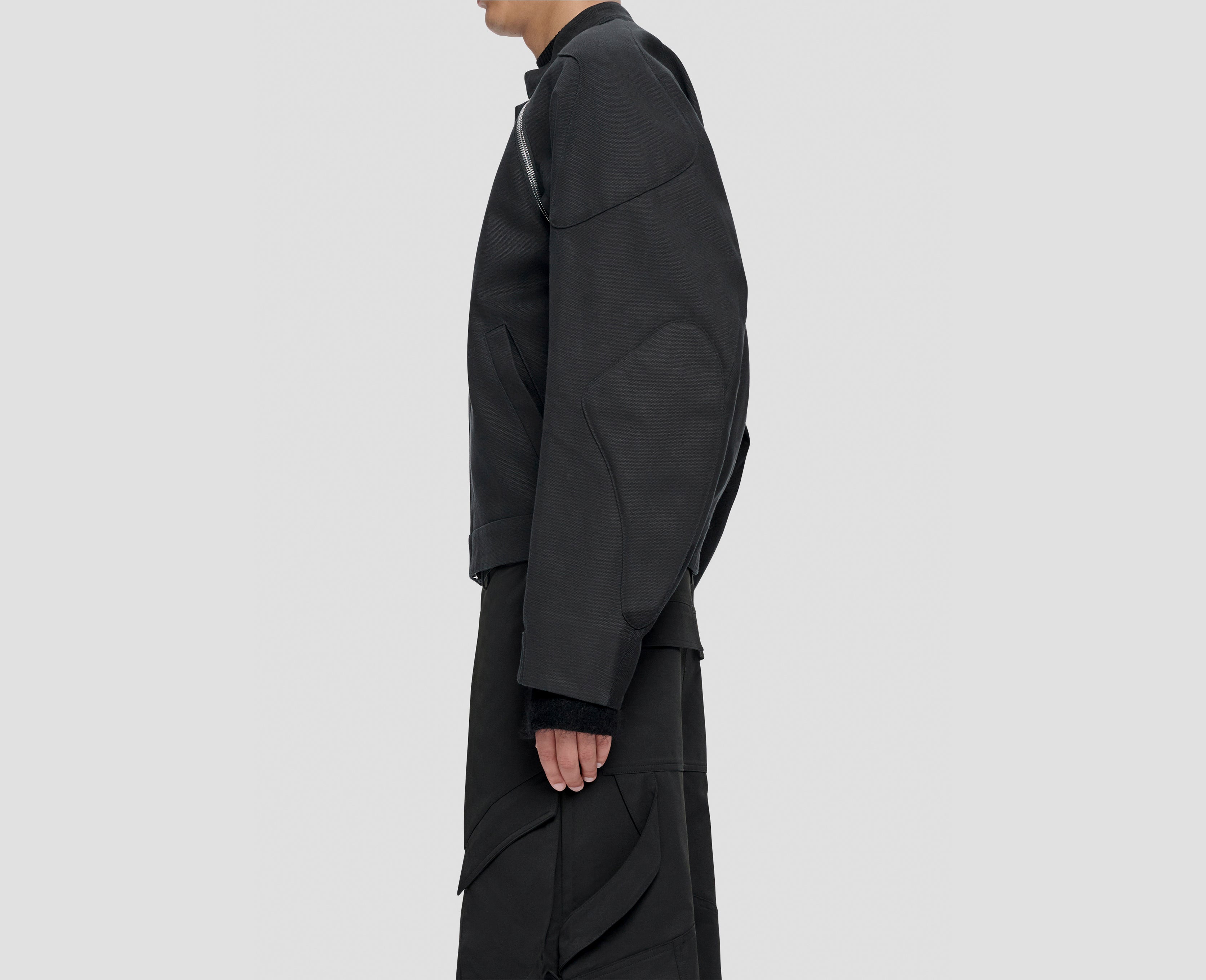 HE, product: EQUINOX BOMBER (Fig. 5)