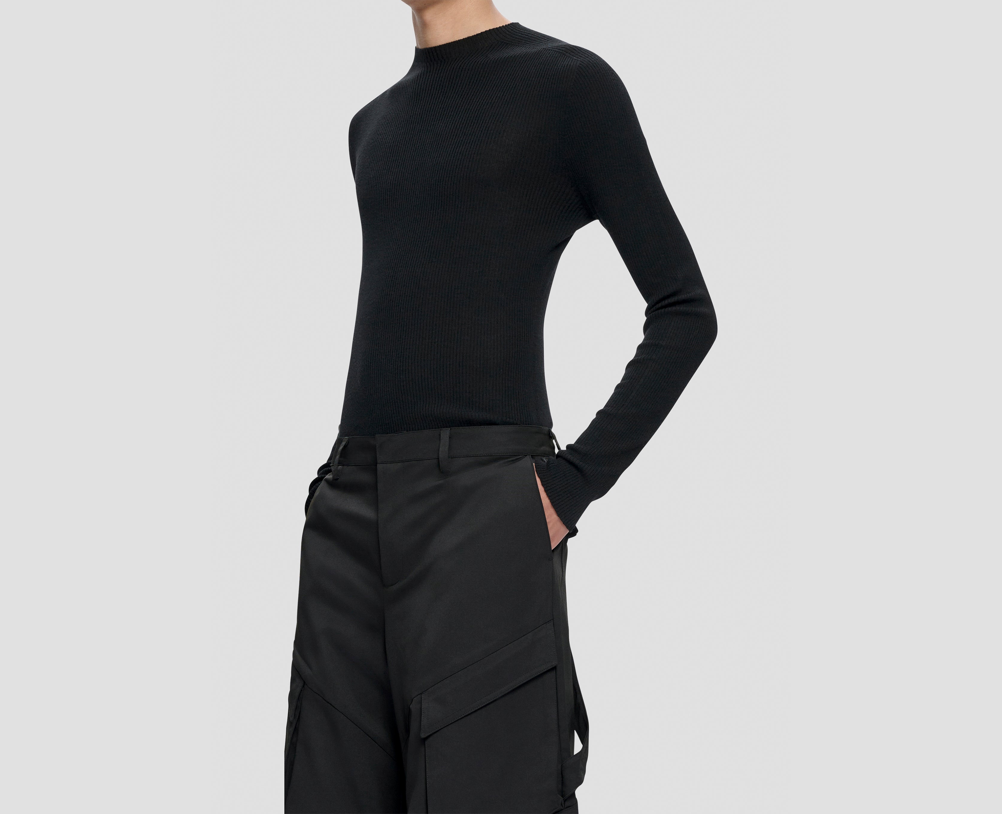 HE, product: ISOTROPY KNIT LS (Fig. 6)