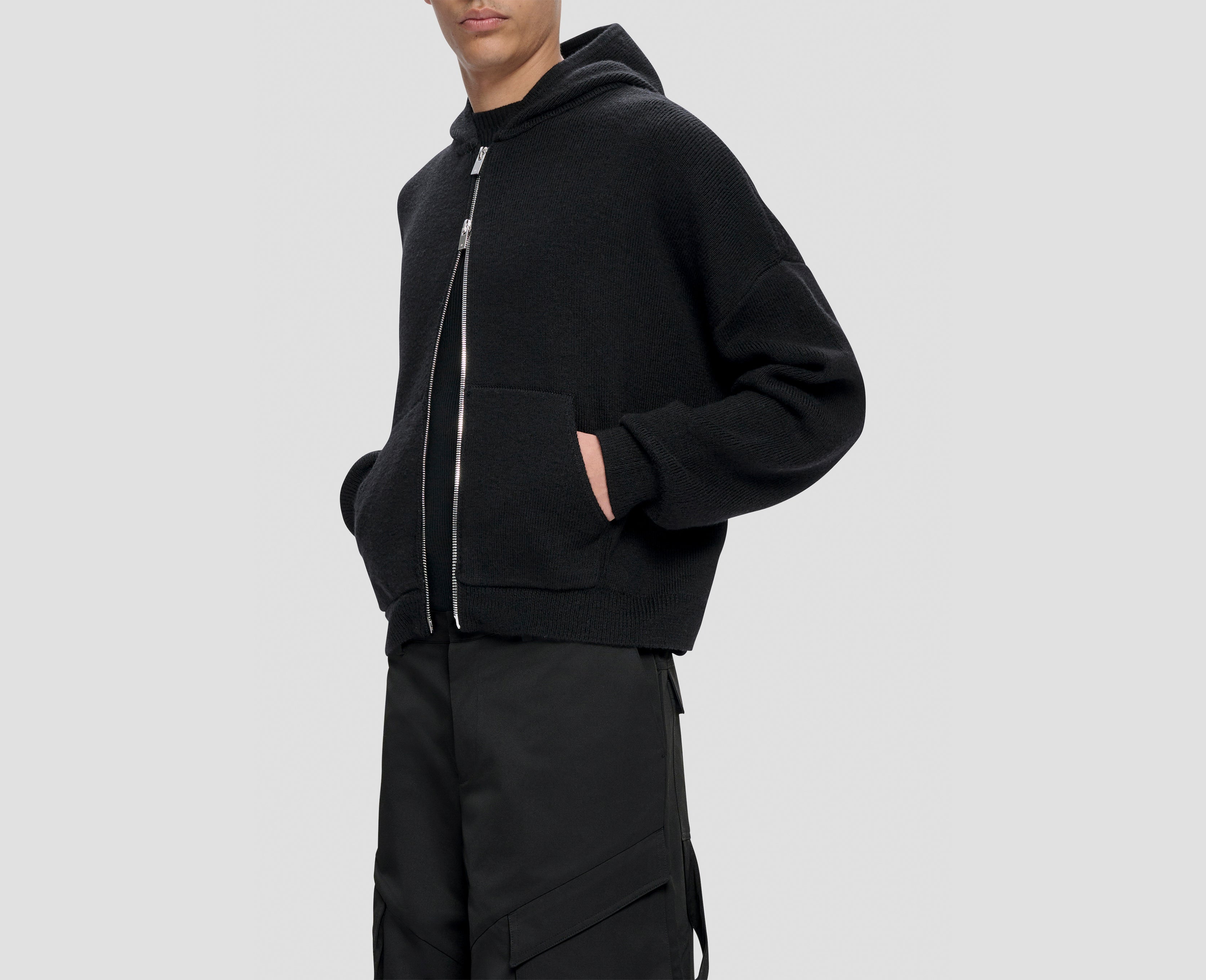 HE, product: LAMPI KNIT HOODIE (Fig. 6)