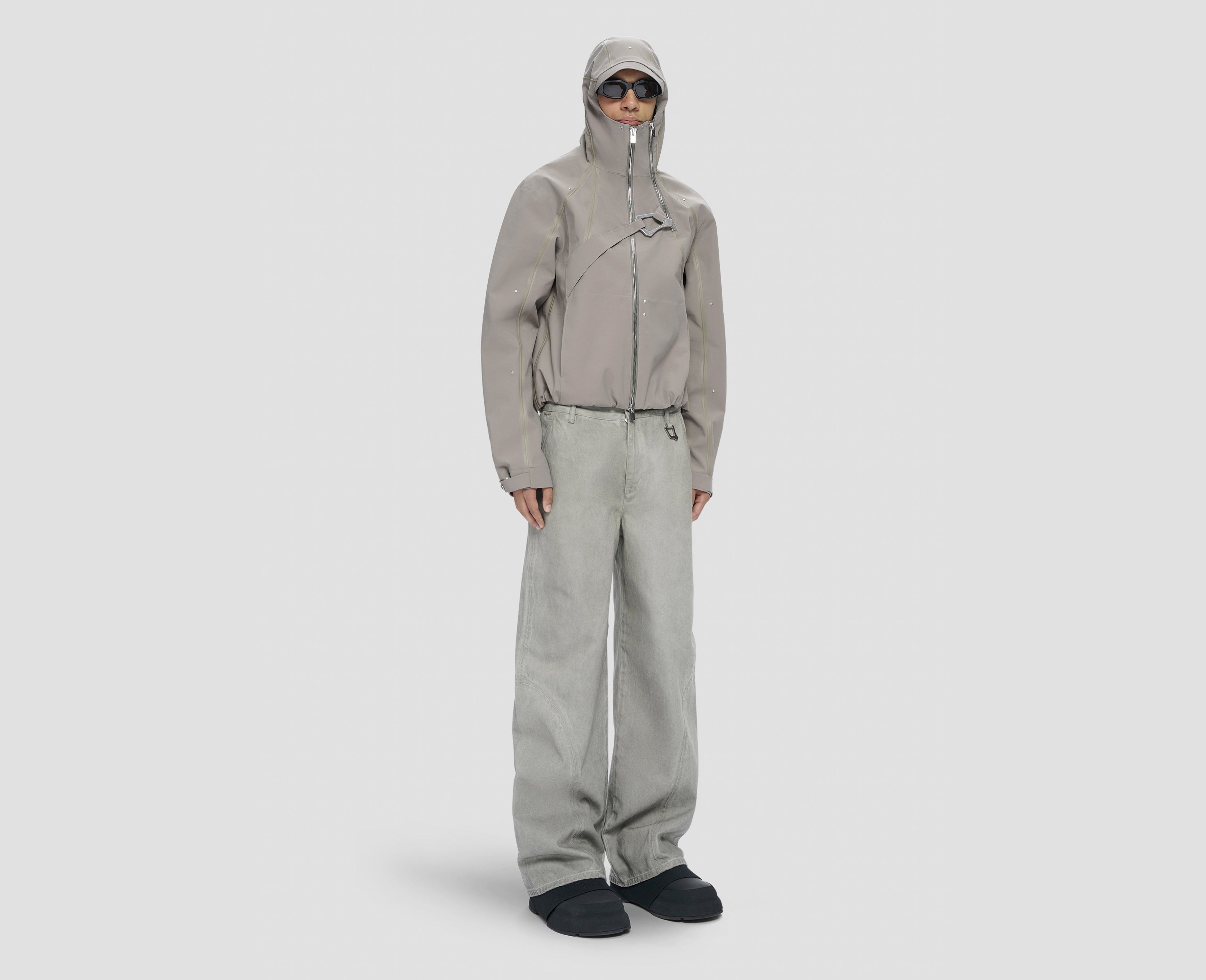 HE, product: MOIRE TECHNICAL JACKET (Fig. 2)