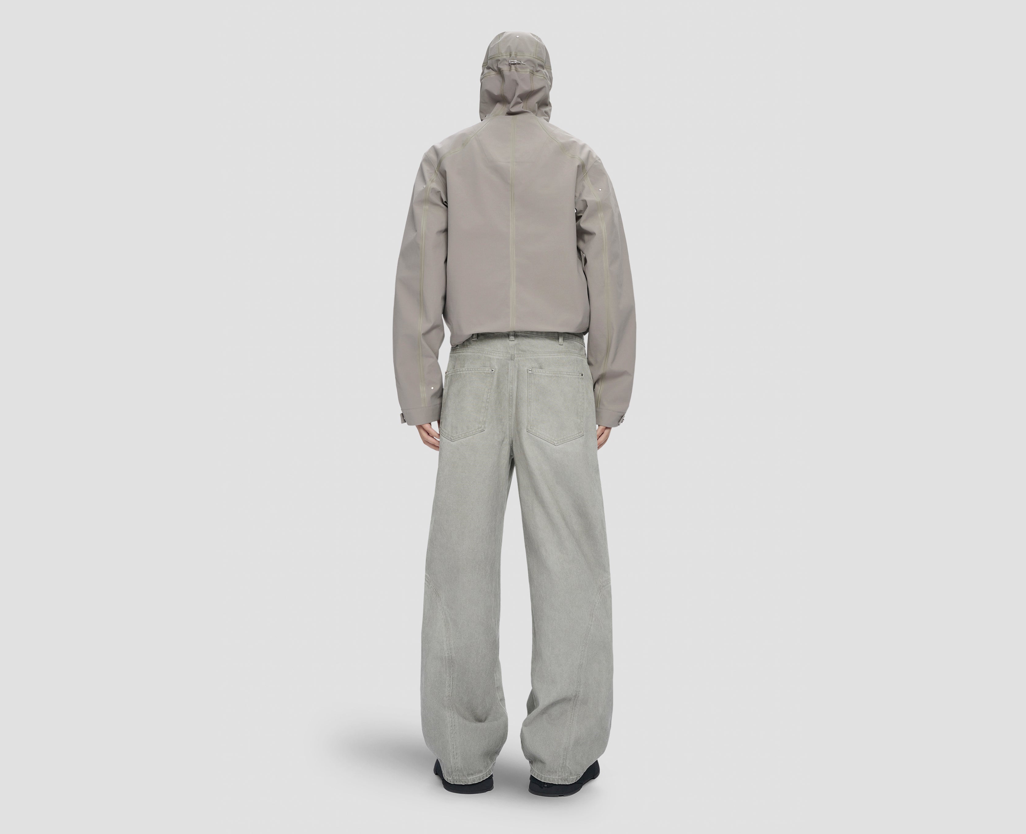 HE, product: MOIRE TECHNICAL JACKET (Fig. 4)