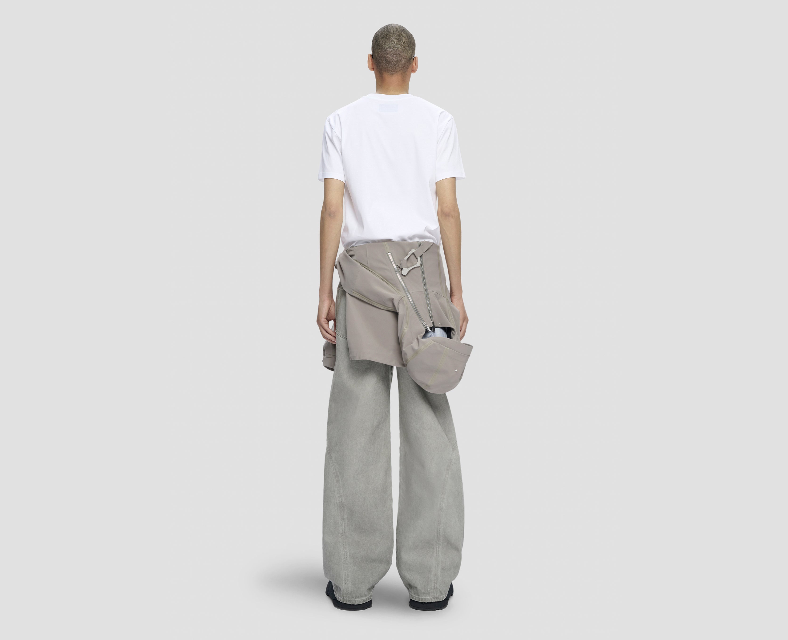 HE, product: FULGENS T-SHIRT (Fig. 4)