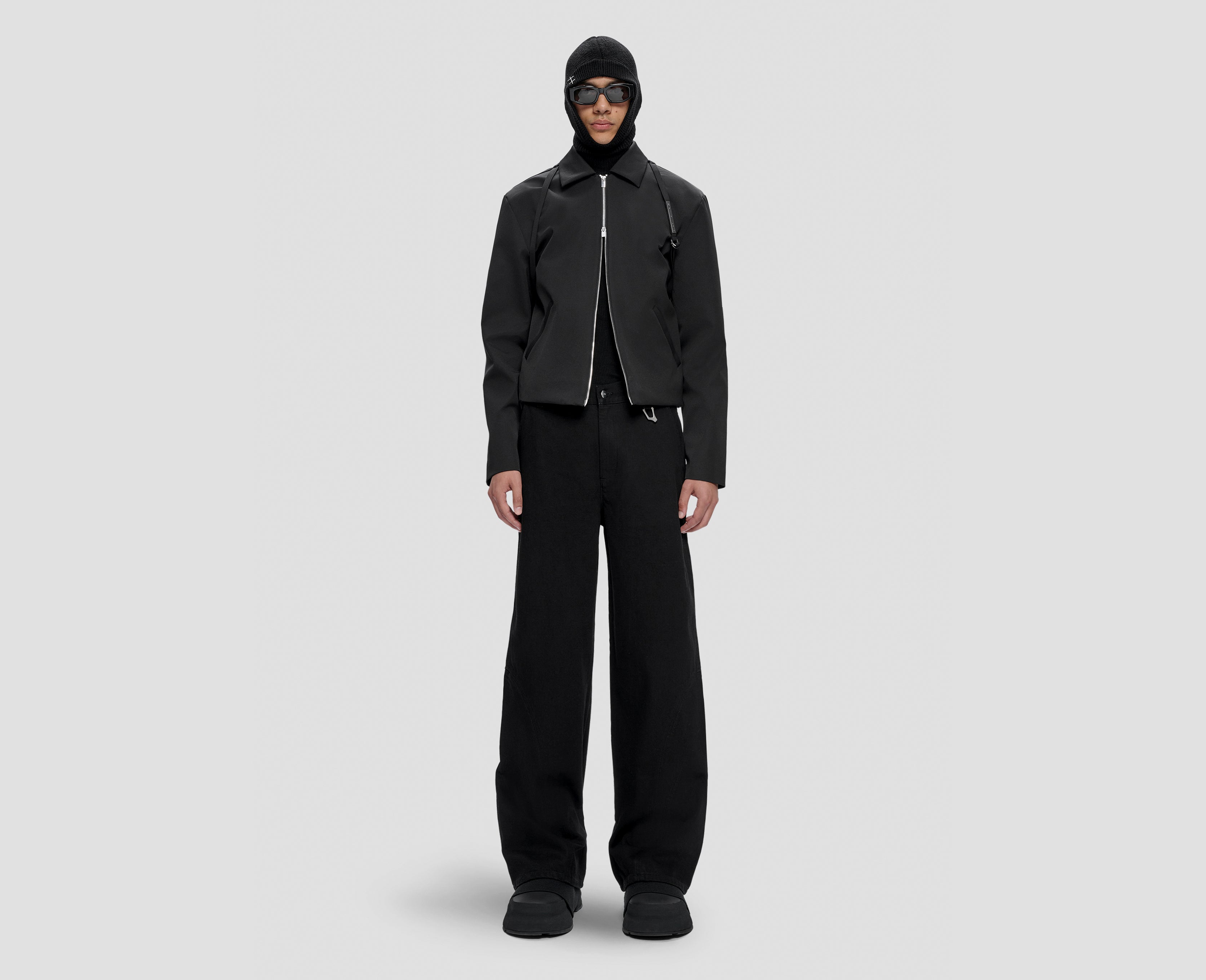 HE, product: ADSUM JACKET (Fig. 2)